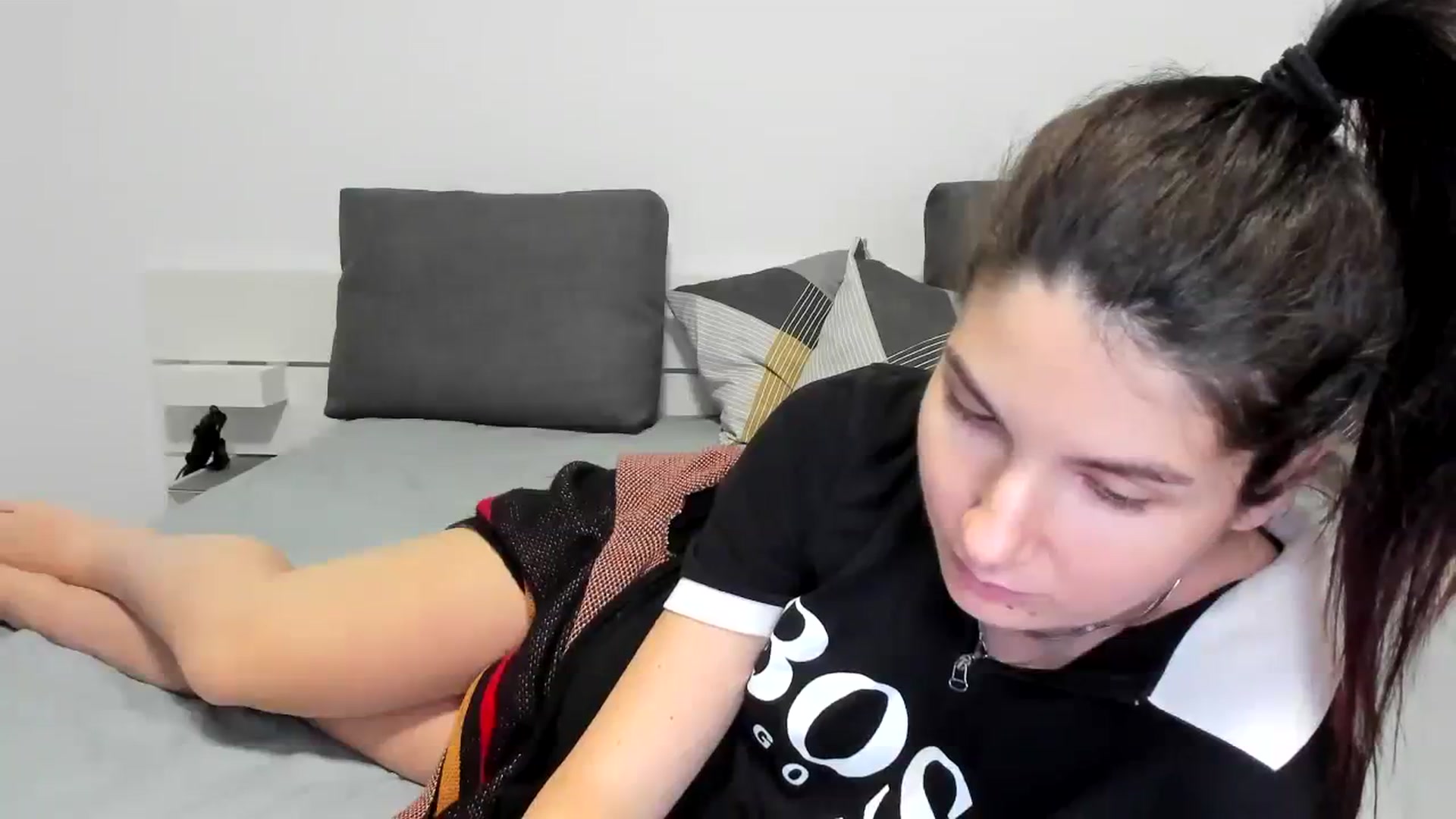 Gallery image thumbnail from SiouxPrincess's myfreecams stream on, 12/16/2023, 24:02 image 13 of 20