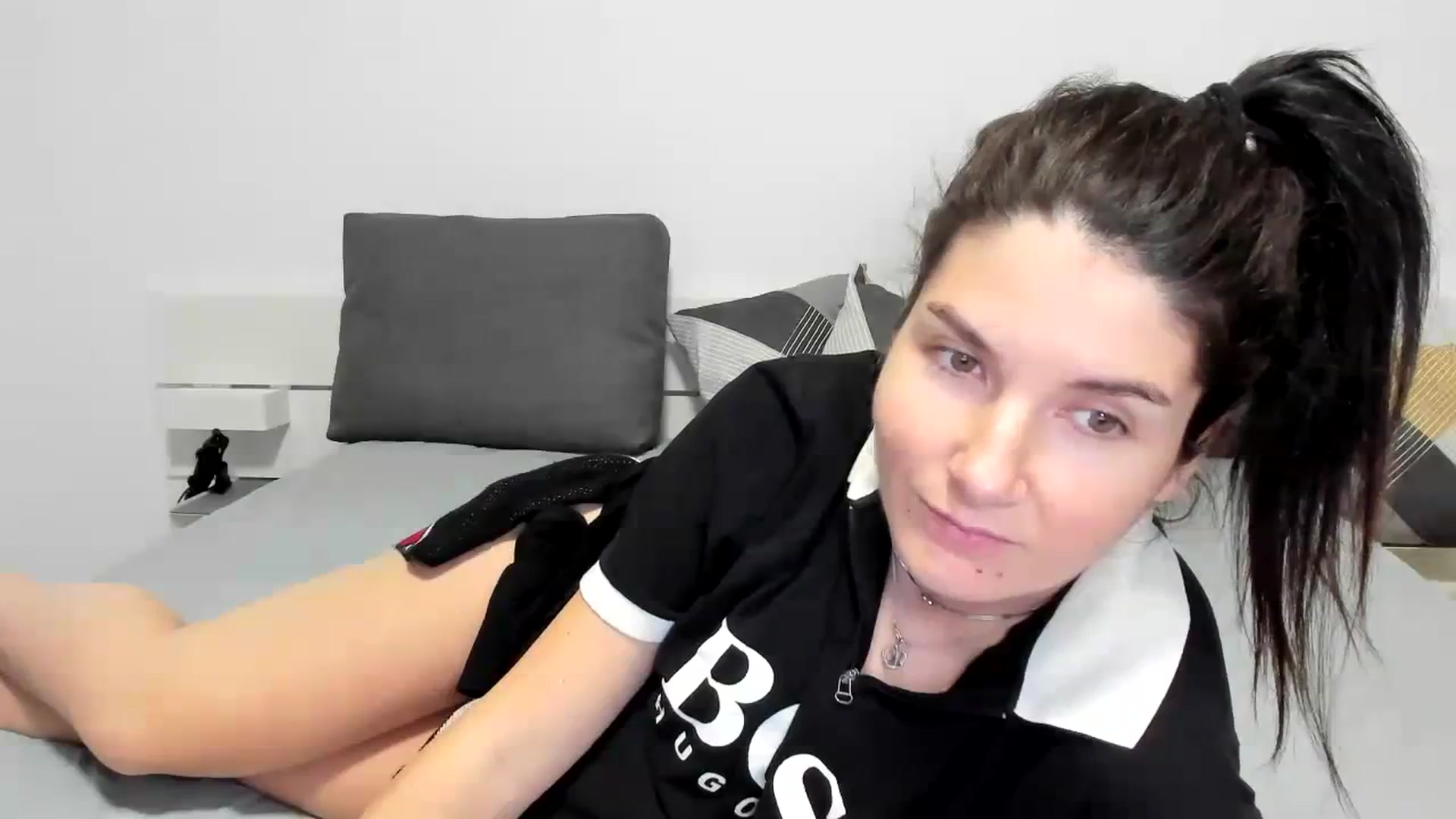 Gallery image thumbnail from SiouxPrincess's myfreecams stream on, 12/16/2023, 24:41 image 16 of 20