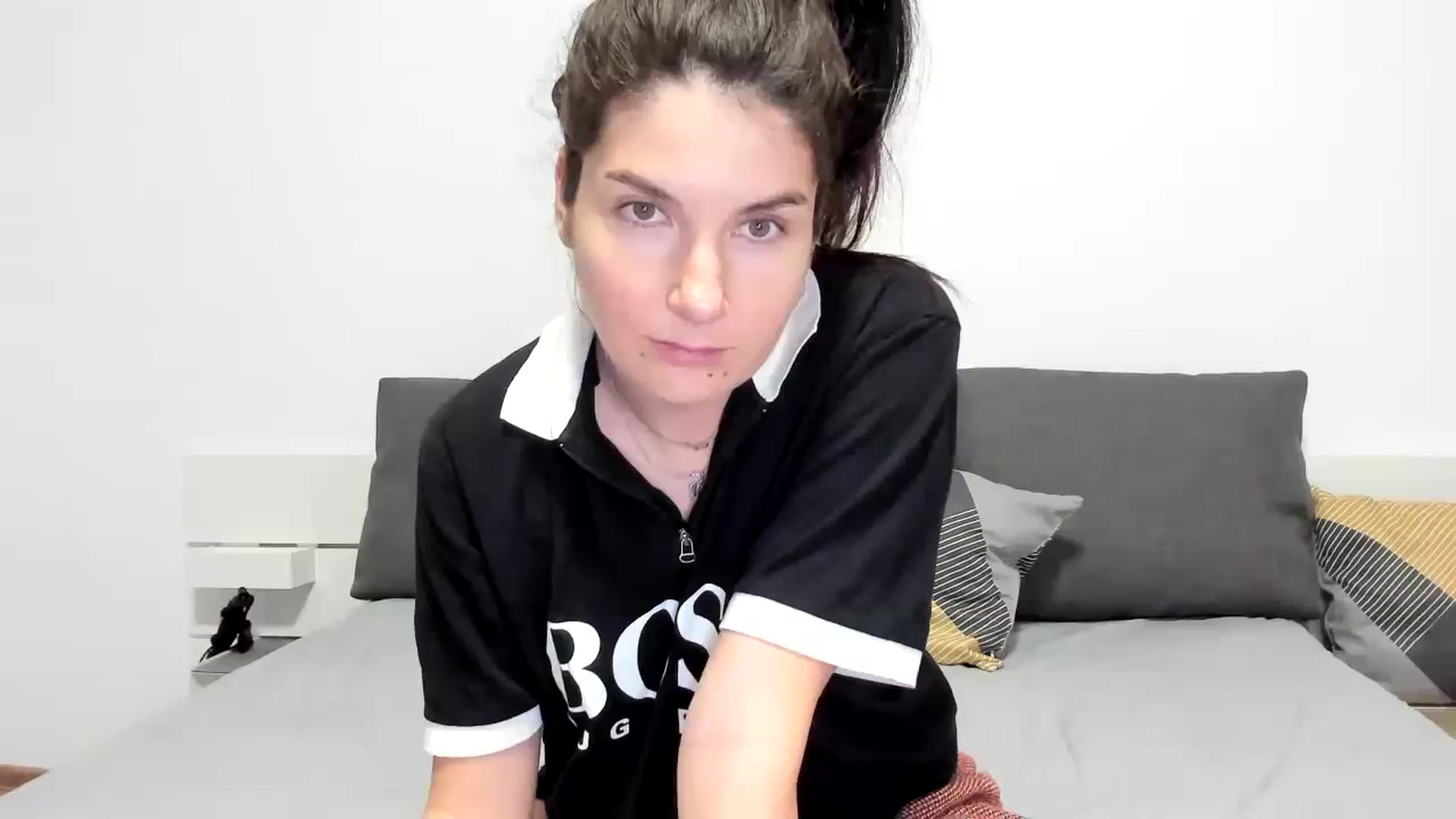 Gallery image thumbnail from SiouxPrincess's myfreecams stream on, 12/16/2023, 24:41 image 6 of 20