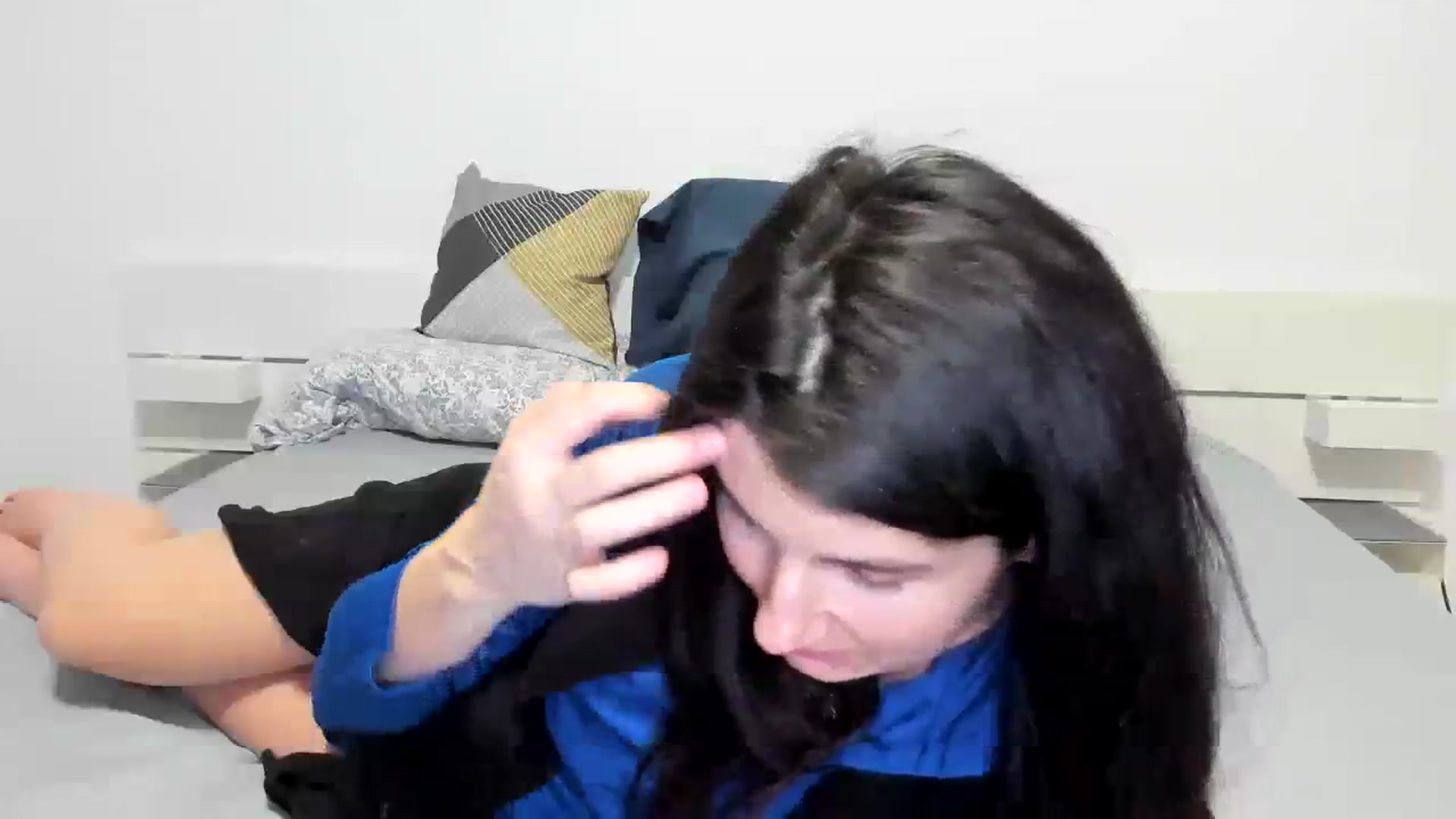 Gallery image thumbnail from SiouxPrincess's myfreecams stream on, 12/23/2023, 04:23 image 12 of 20