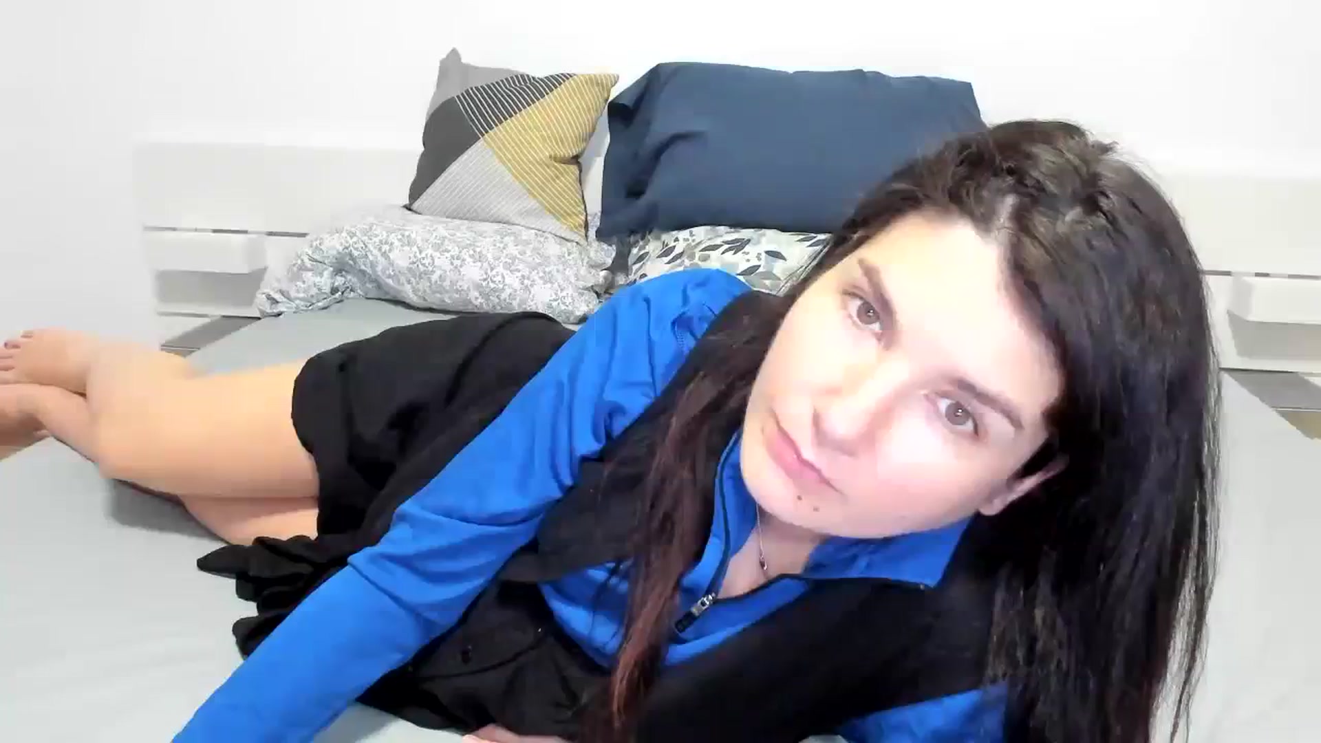 Gallery image thumbnail from SiouxPrincess's myfreecams stream on, 12/23/2023, 04:23 image 1 of 20