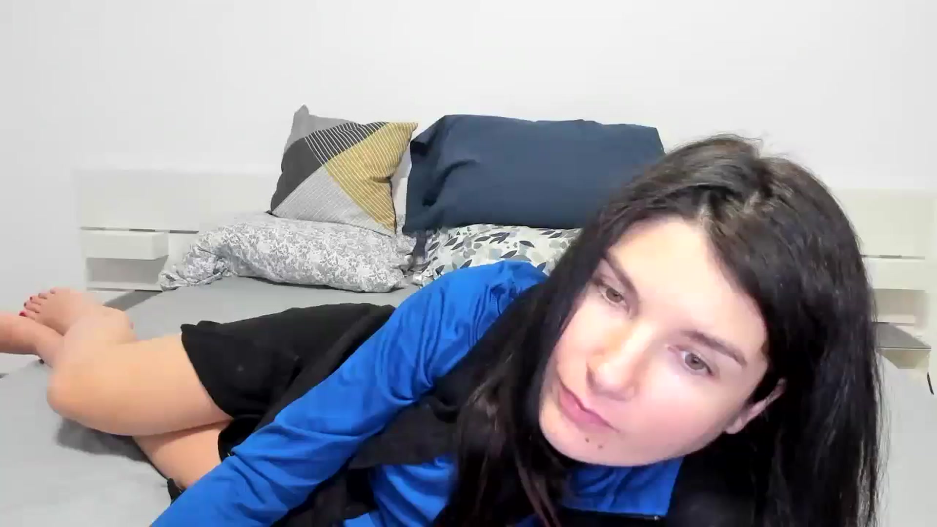Gallery image thumbnail from SiouxPrincess's myfreecams stream on, 12/23/2023, 04:23 image 17 of 20
