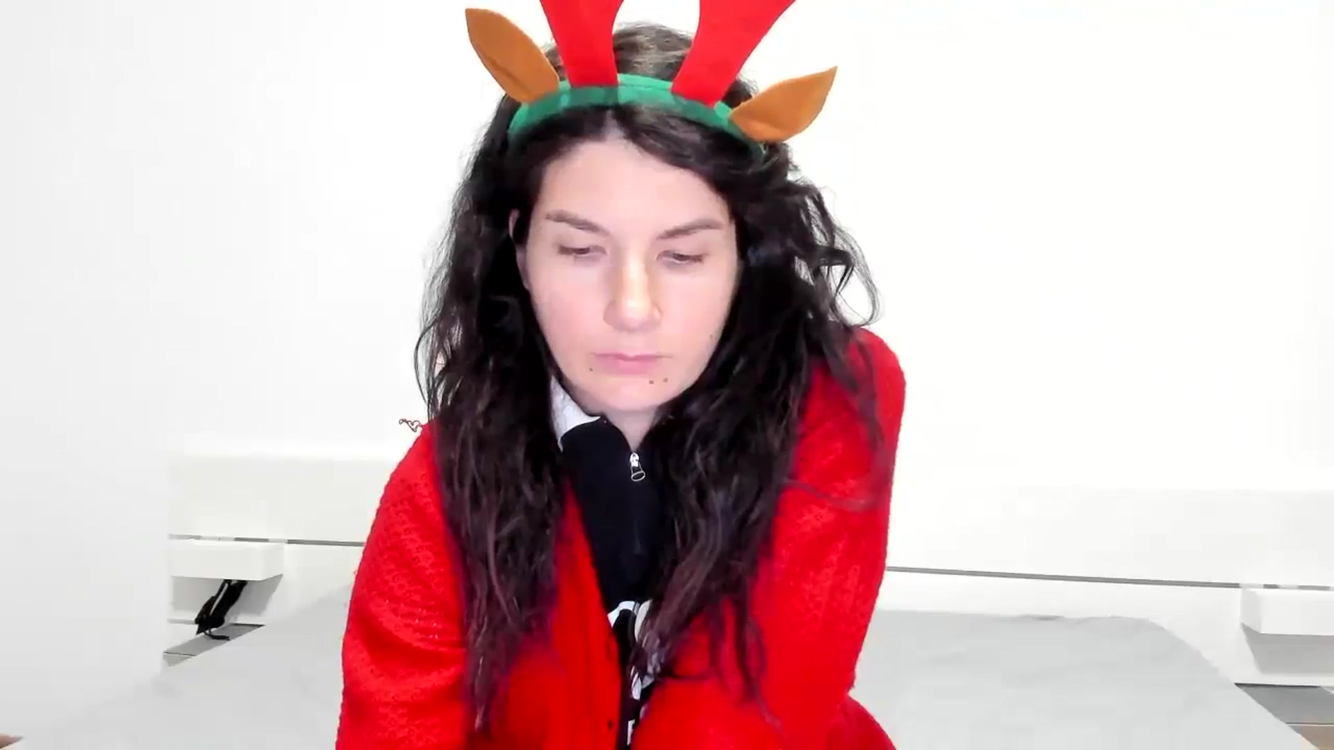 Gallery image thumbnail from SiouxPrincess's myfreecams stream on, 12/25/2023, 24:30 image 11 of 20