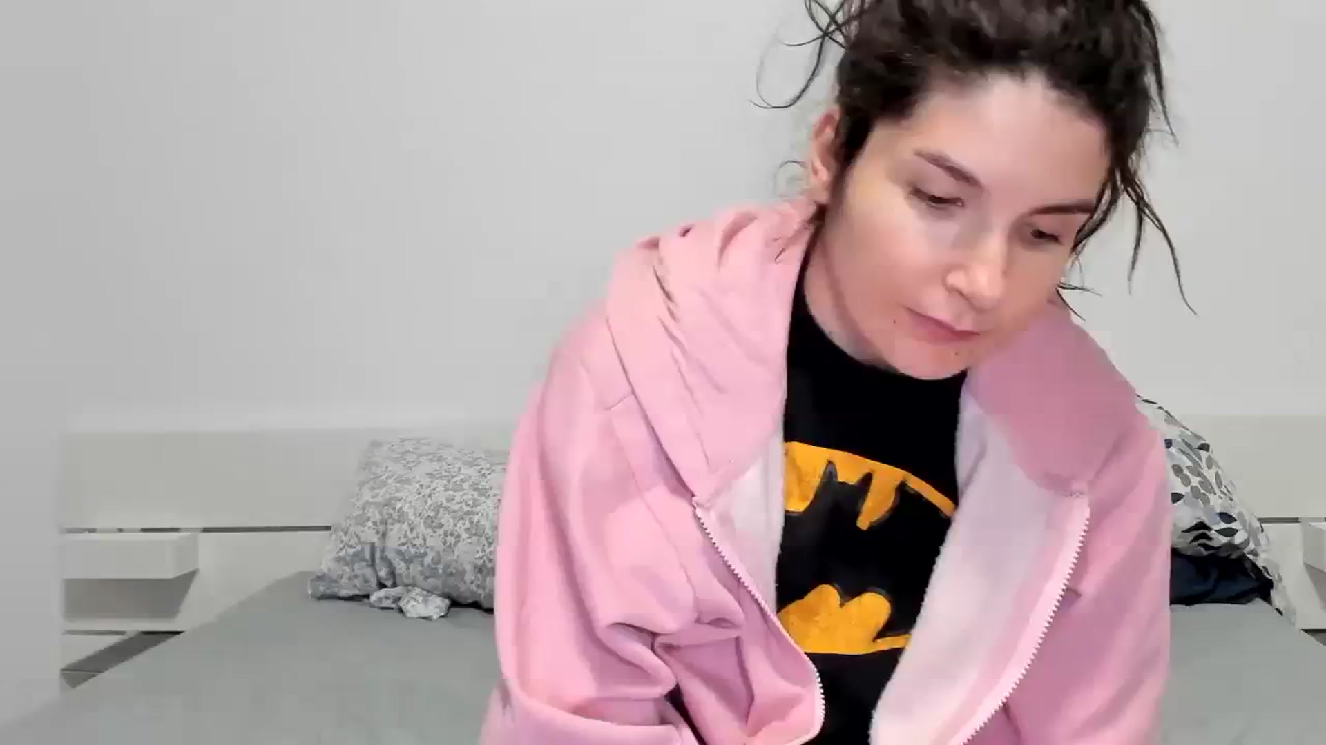 Gallery image thumbnail from SiouxPrincess's myfreecams stream on, 12/26/2023, 23:22 image 1 of 20