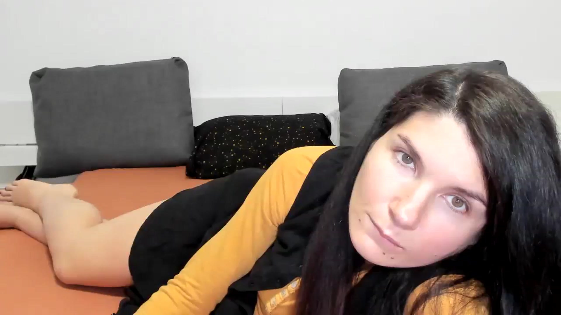 Gallery image thumbnail from SiouxPrincess's myfreecams stream on, 12/28/2023, 24:01 image 19 of 20