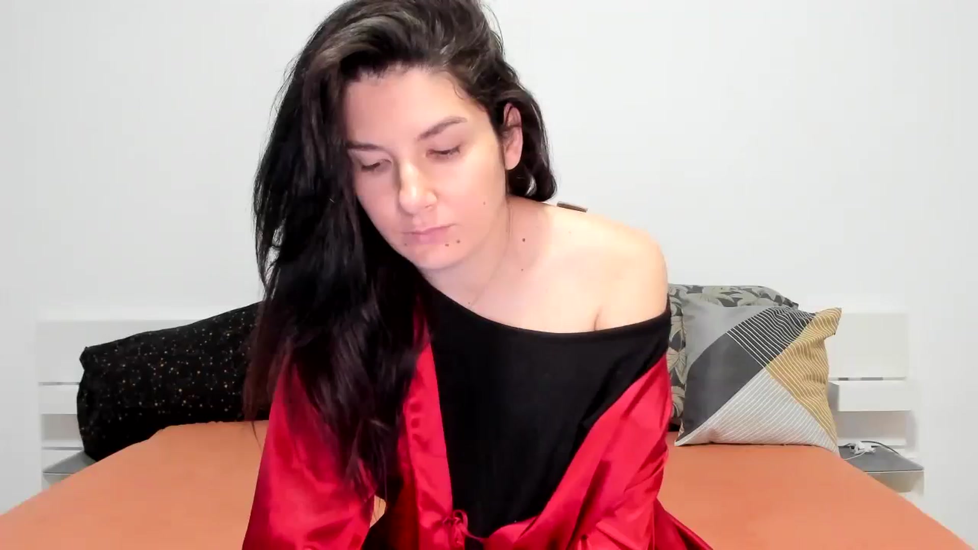 Gallery image thumbnail from SiouxPrincess's myfreecams stream on, 12/29/2023, 24:02 image 16 of 20