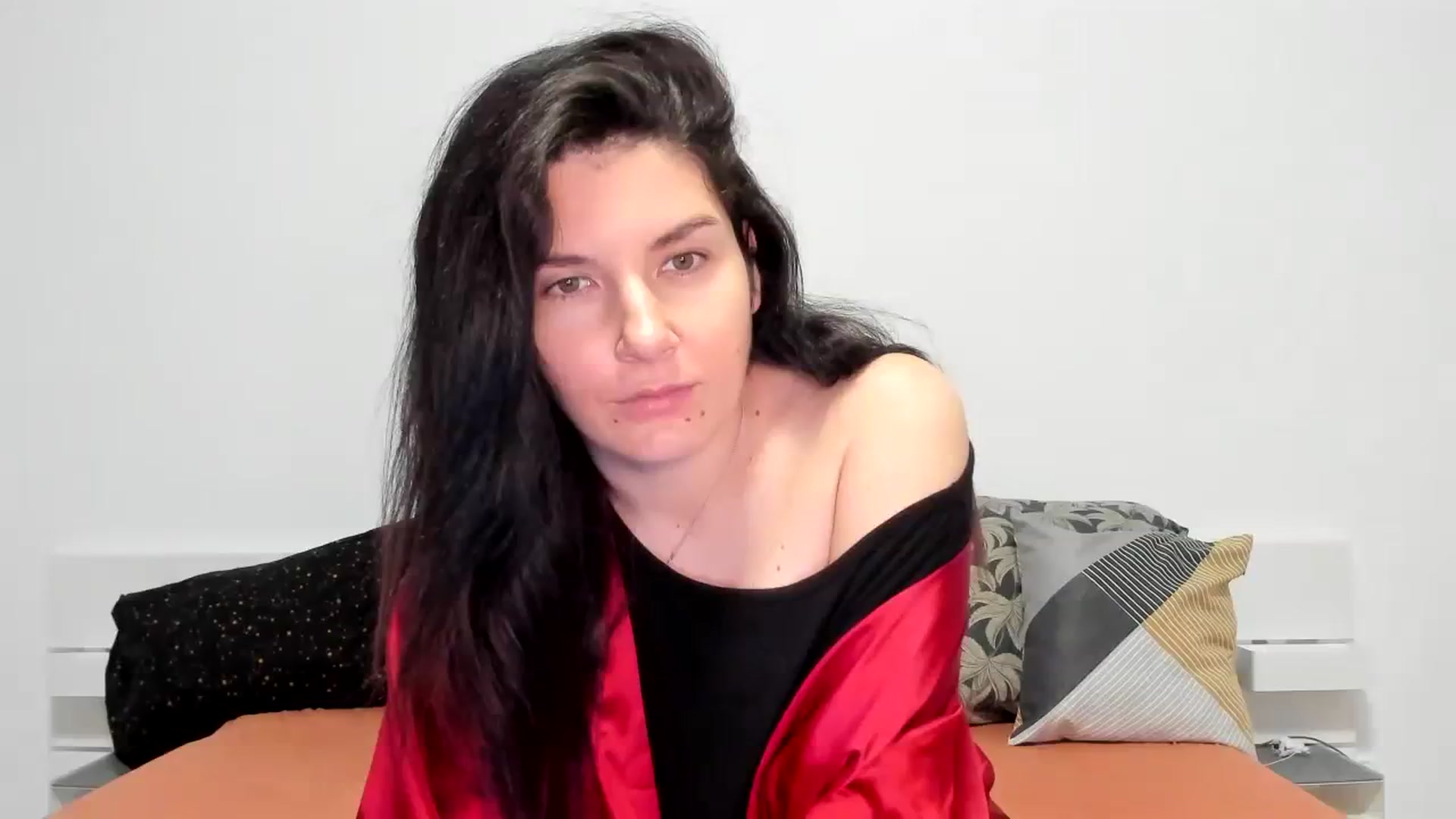 Gallery image thumbnail from SiouxPrincess's myfreecams stream on, 12/29/2023, 24:02 image 19 of 20