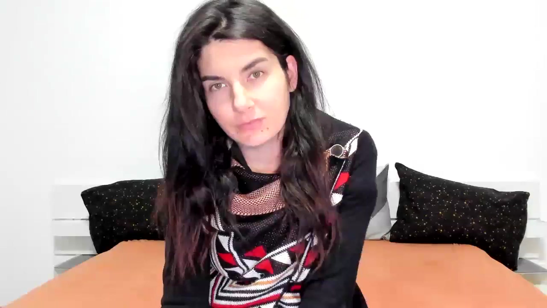 Gallery image thumbnail from SiouxPrincess's myfreecams stream on, 12/30/2023, 24:01 image 12 of 20