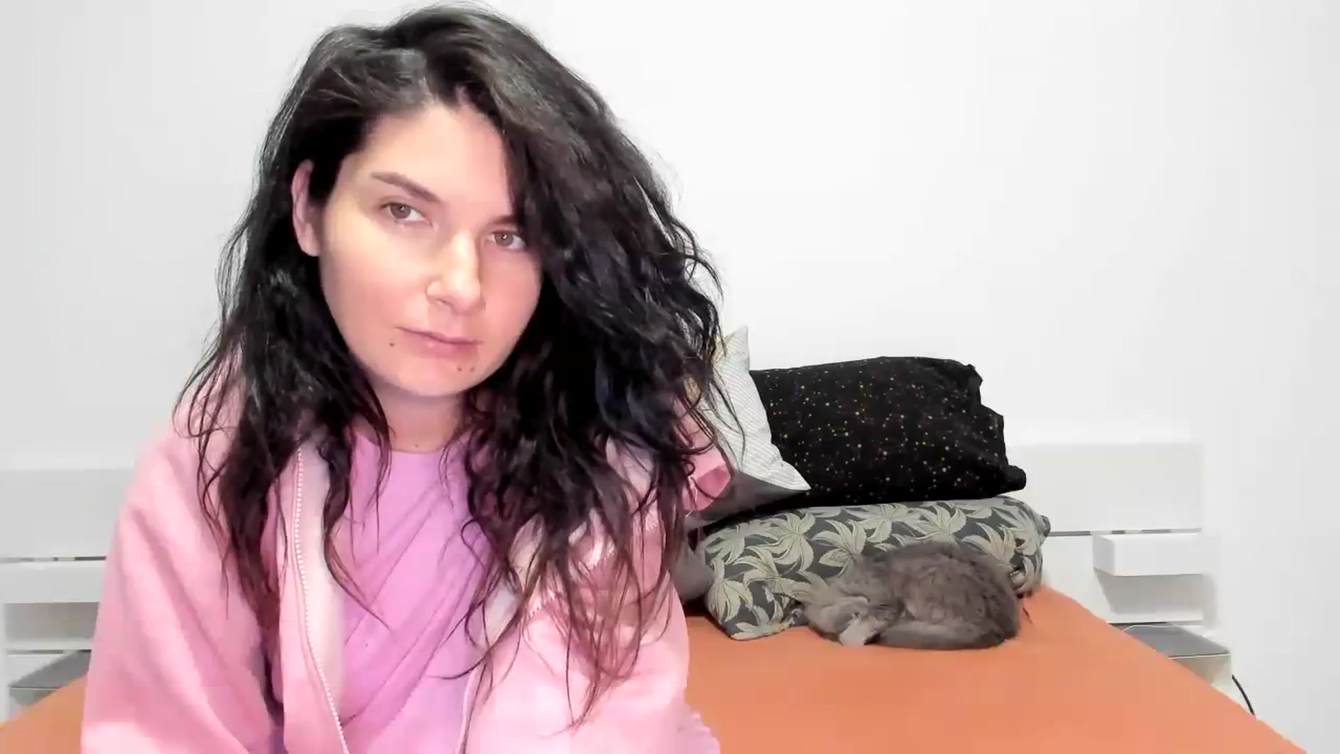 Gallery image thumbnail from SiouxPrincess's myfreecams stream on, 12/30/2023, 23:15 image 8 of 20