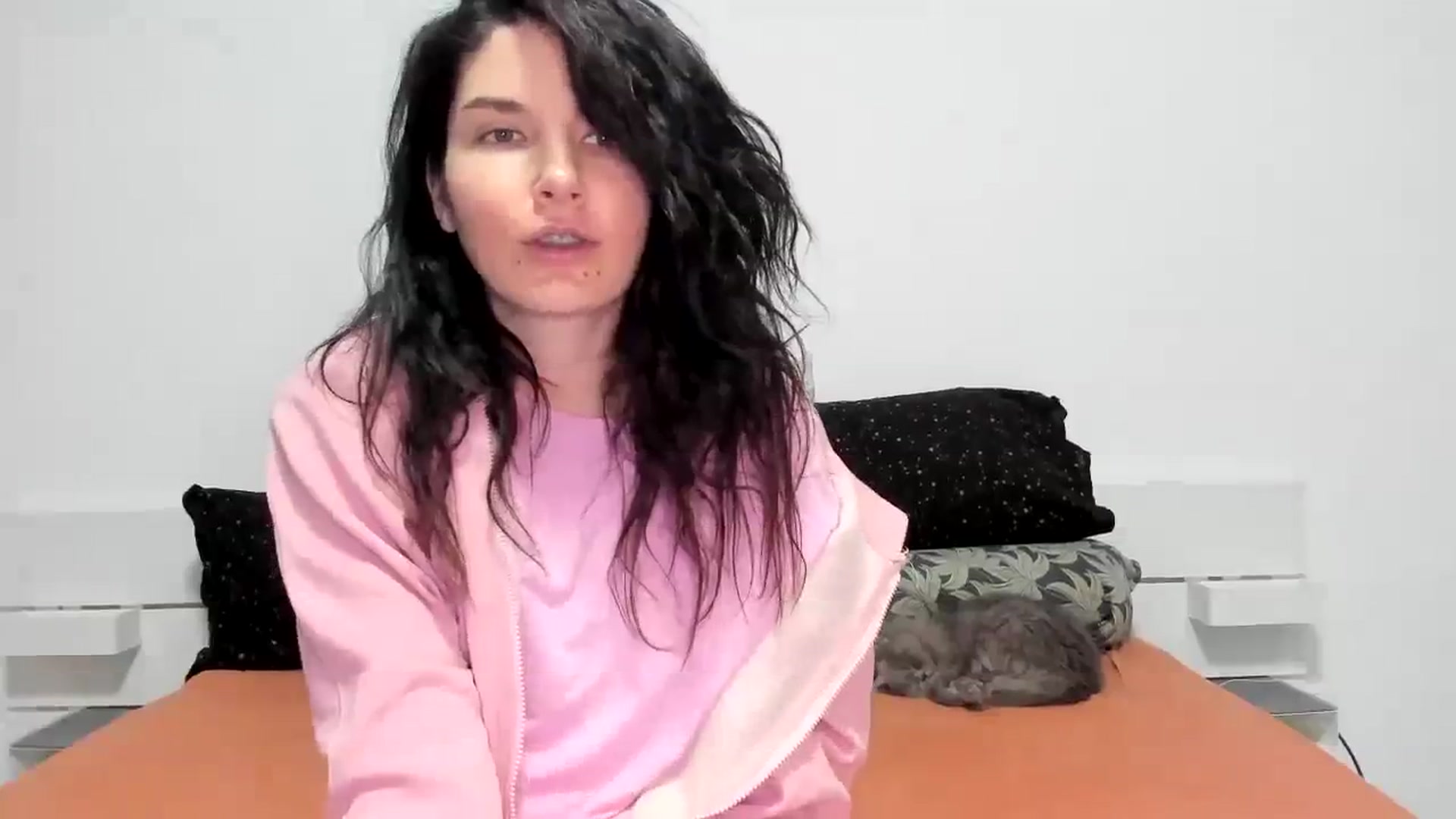 Gallery image thumbnail from SiouxPrincess's myfreecams stream on, 12/30/2023, 23:15 image 11 of 20