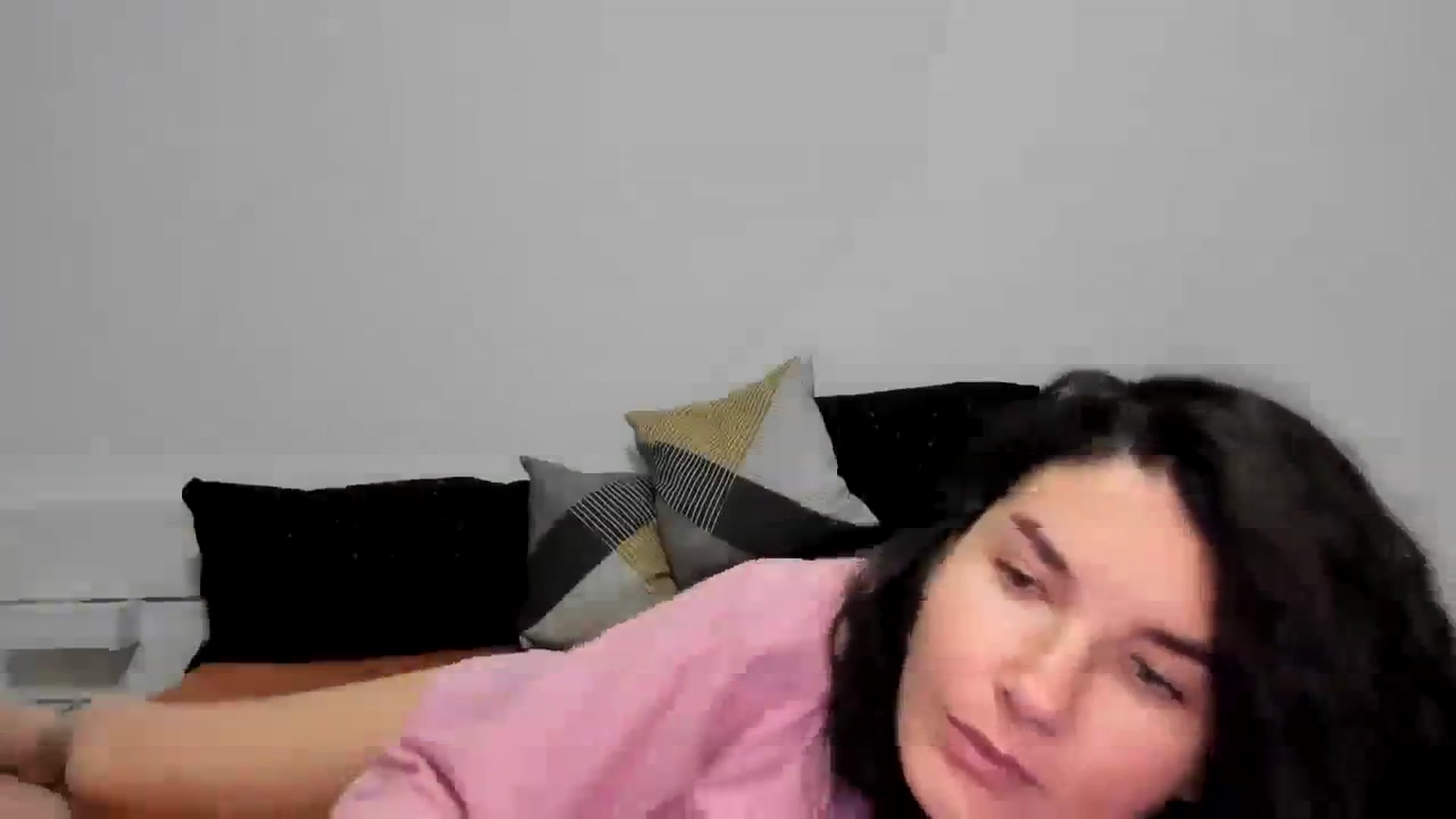 Gallery image thumbnail from SiouxPrincess's myfreecams stream on, 12/30/2023, 23:15 image 4 of 20