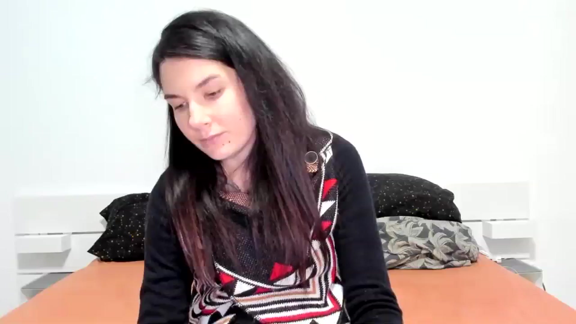 Gallery image thumbnail from SiouxPrincess's myfreecams stream on, 01/02/2024, 24:00 image 8 of 20