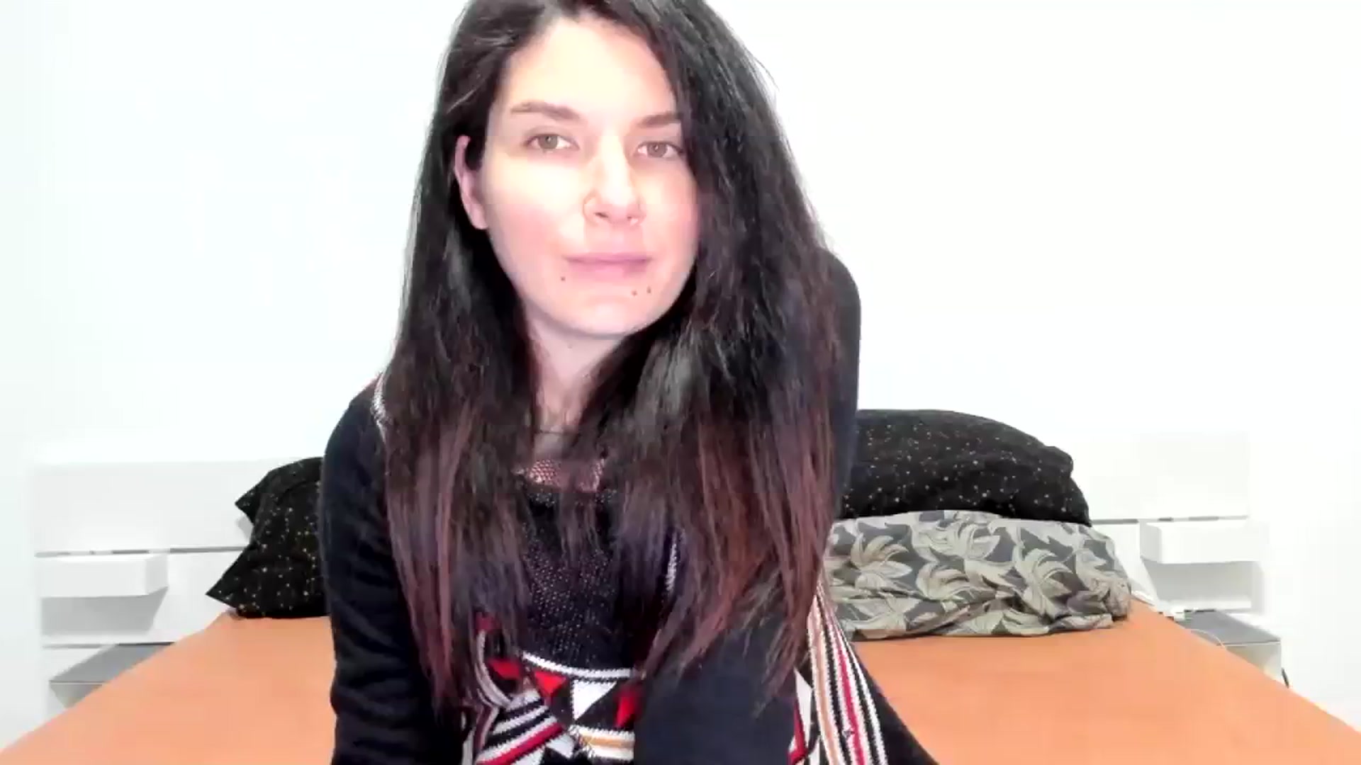 Gallery image thumbnail from SiouxPrincess's myfreecams stream on, 01/02/2024, 24:00 image 6 of 20