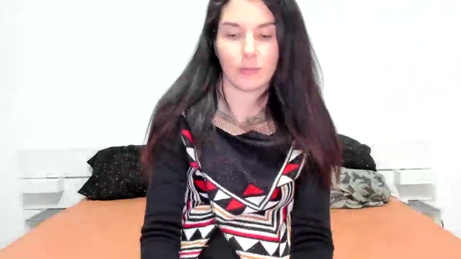 Gallery image thumbnail from SiouxPrincess's myfreecams stream on, 01/02/2024, 24:00 image 18 of 20