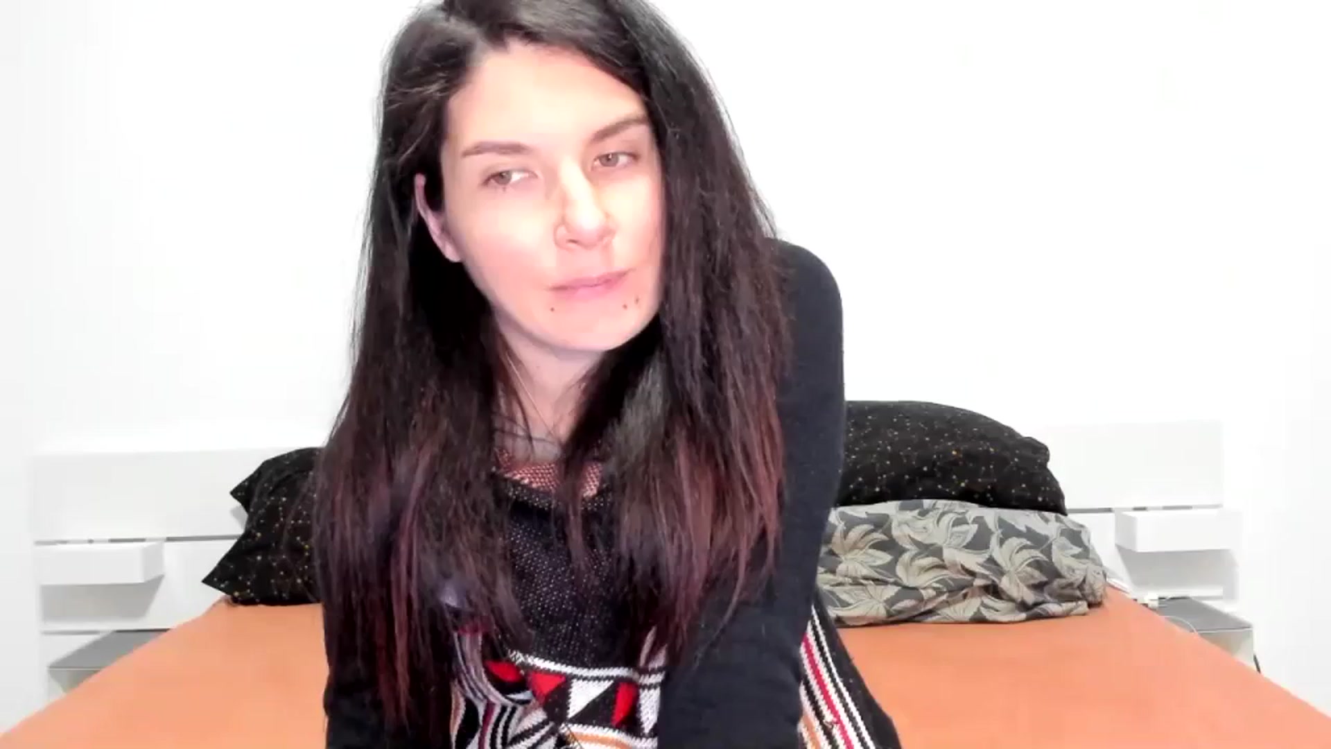 Gallery image thumbnail from SiouxPrincess's myfreecams stream on, 01/02/2024, 24:00 image 12 of 20