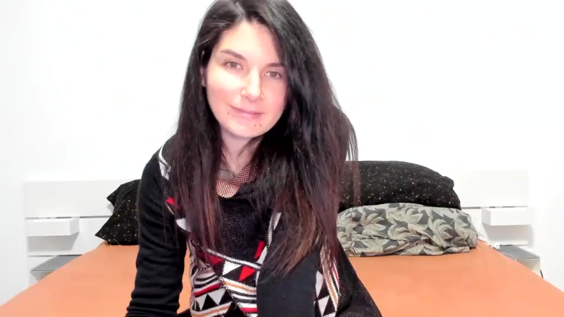 Gallery image thumbnail from SiouxPrincess's myfreecams stream on, 01/02/2024, 24:54 image 1 of 20