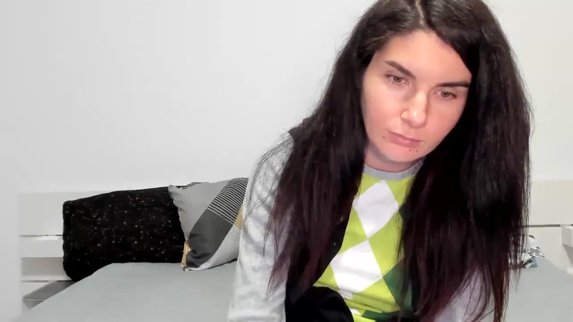 Gallery image thumbnail from SiouxPrincess's myfreecams stream on, 01/06/2024, 24:10 image 9 of 20