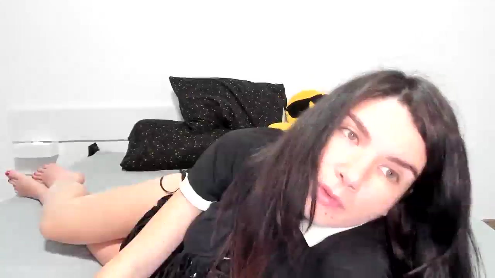 Gallery image thumbnail from SiouxPrincess's myfreecams stream on, 01/06/2024, 23:55 image 5 of 20
