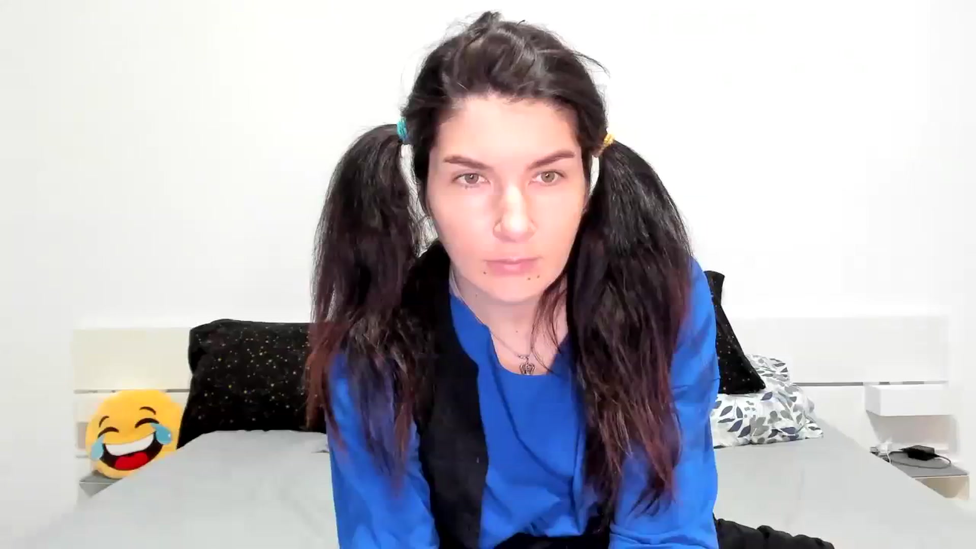 Gallery image thumbnail from SiouxPrincess's myfreecams stream on, 01/07/2024, 23:45 image 15 of 20