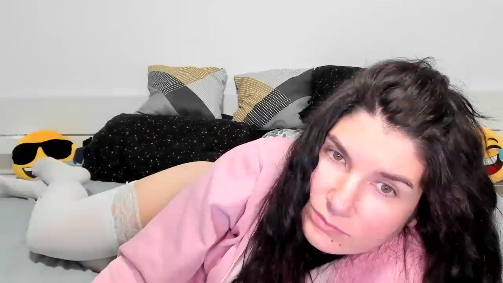 Gallery image thumbnail from SiouxPrincess's myfreecams stream on, 01/09/2024, 23:56 image 8 of 20