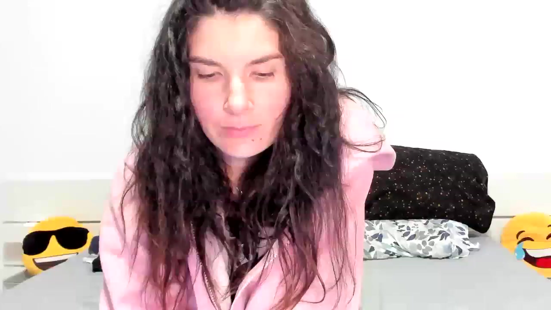 Gallery image thumbnail from SiouxPrincess's myfreecams stream on, 01/09/2024, 23:56 image 19 of 20