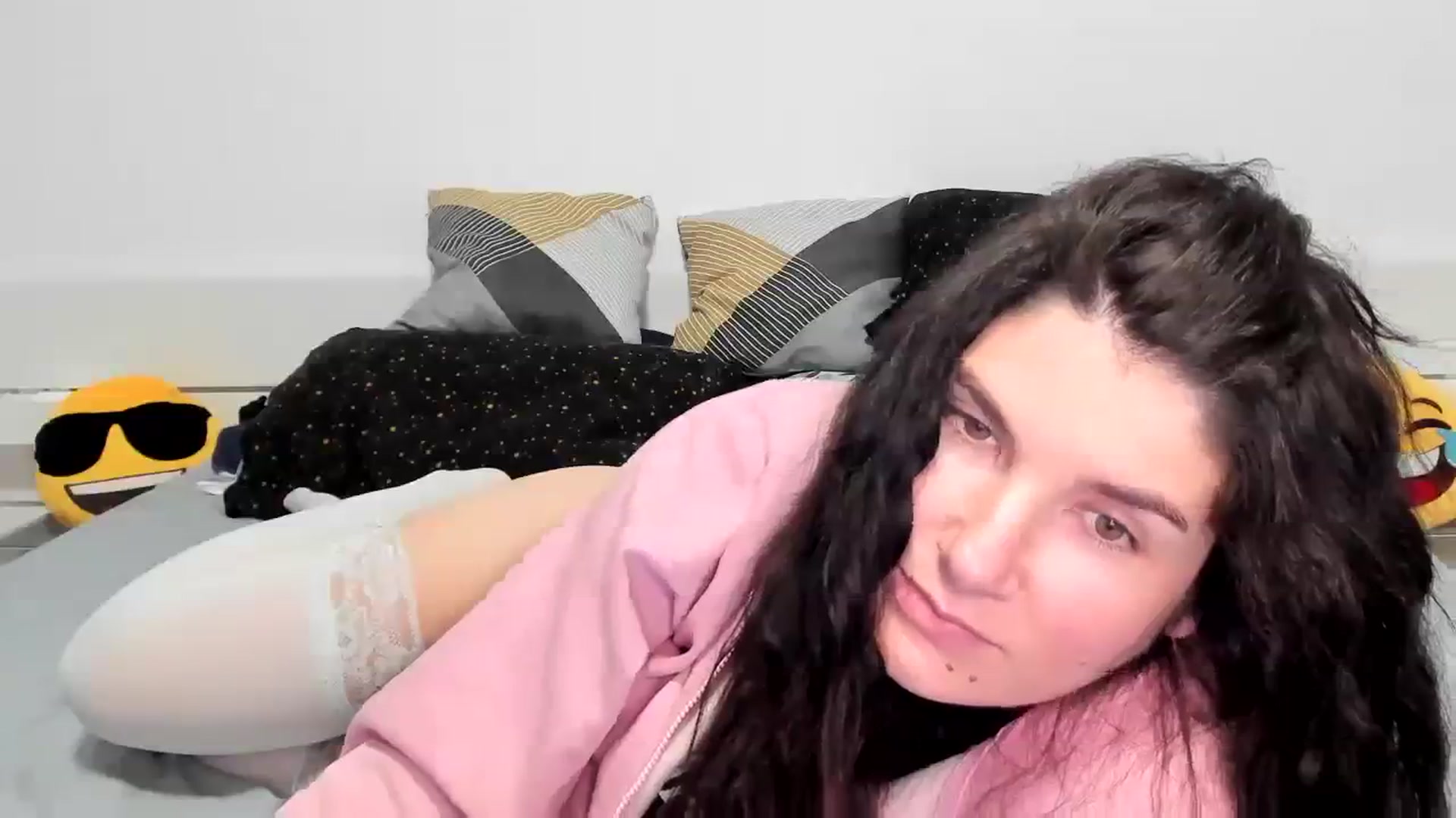 Gallery image thumbnail from SiouxPrincess's myfreecams stream on, 01/09/2024, 23:56 image 6 of 20