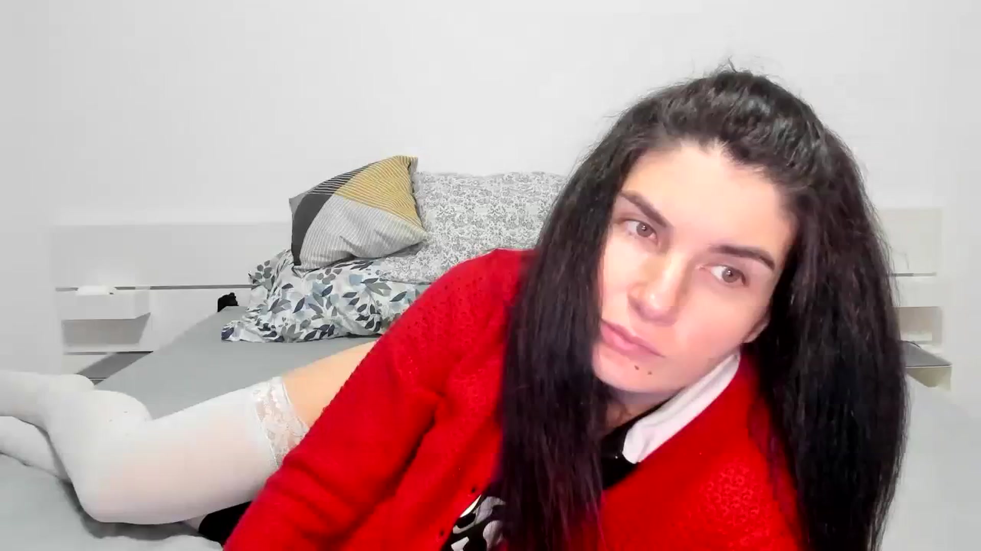 Gallery image thumbnail from SiouxPrincess's myfreecams stream on, 01/10/2024, 23:50 image 9 of 20