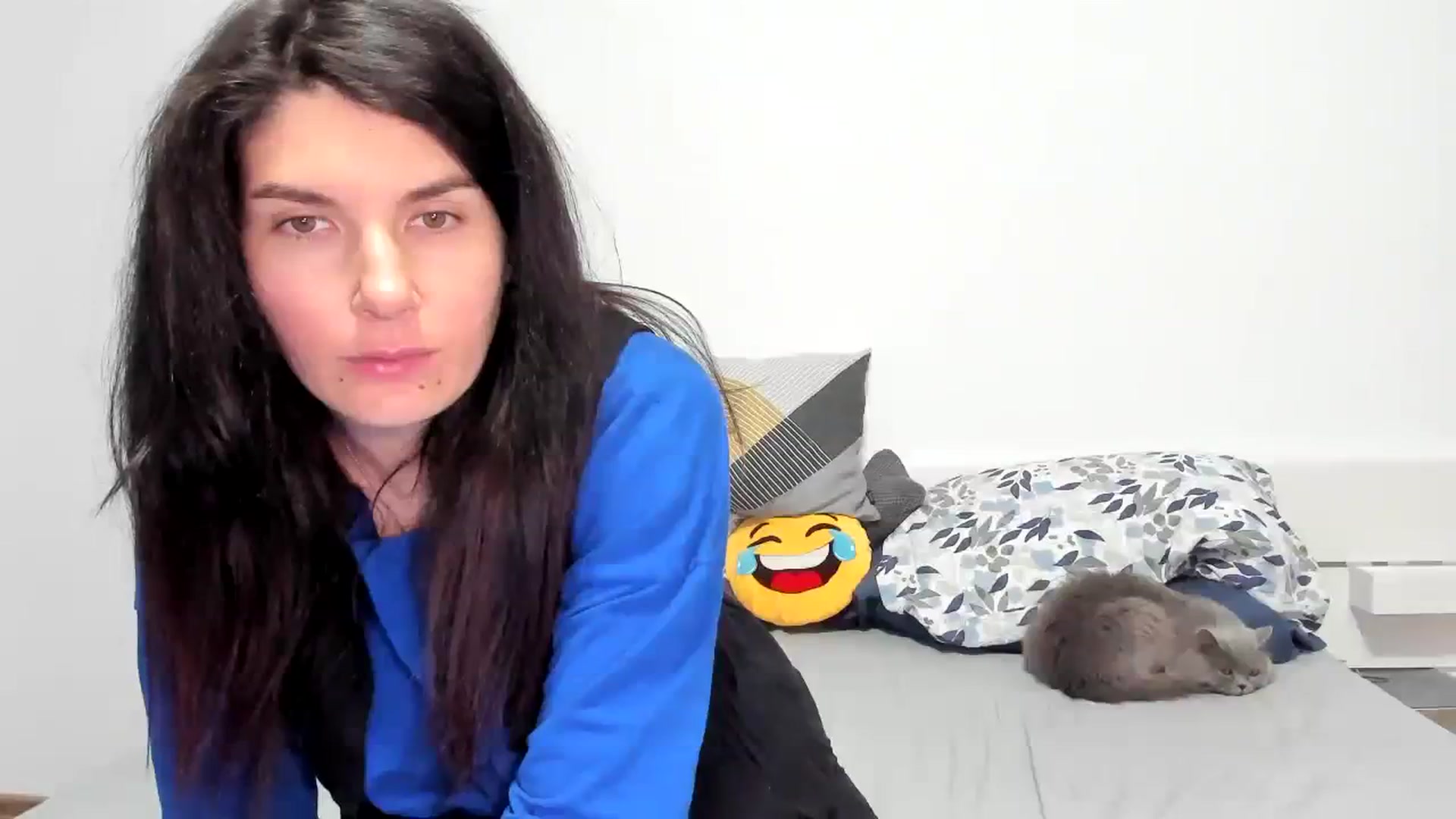 Gallery image thumbnail from SiouxPrincess's myfreecams stream on, 01/12/2024, 24:00 image 6 of 20