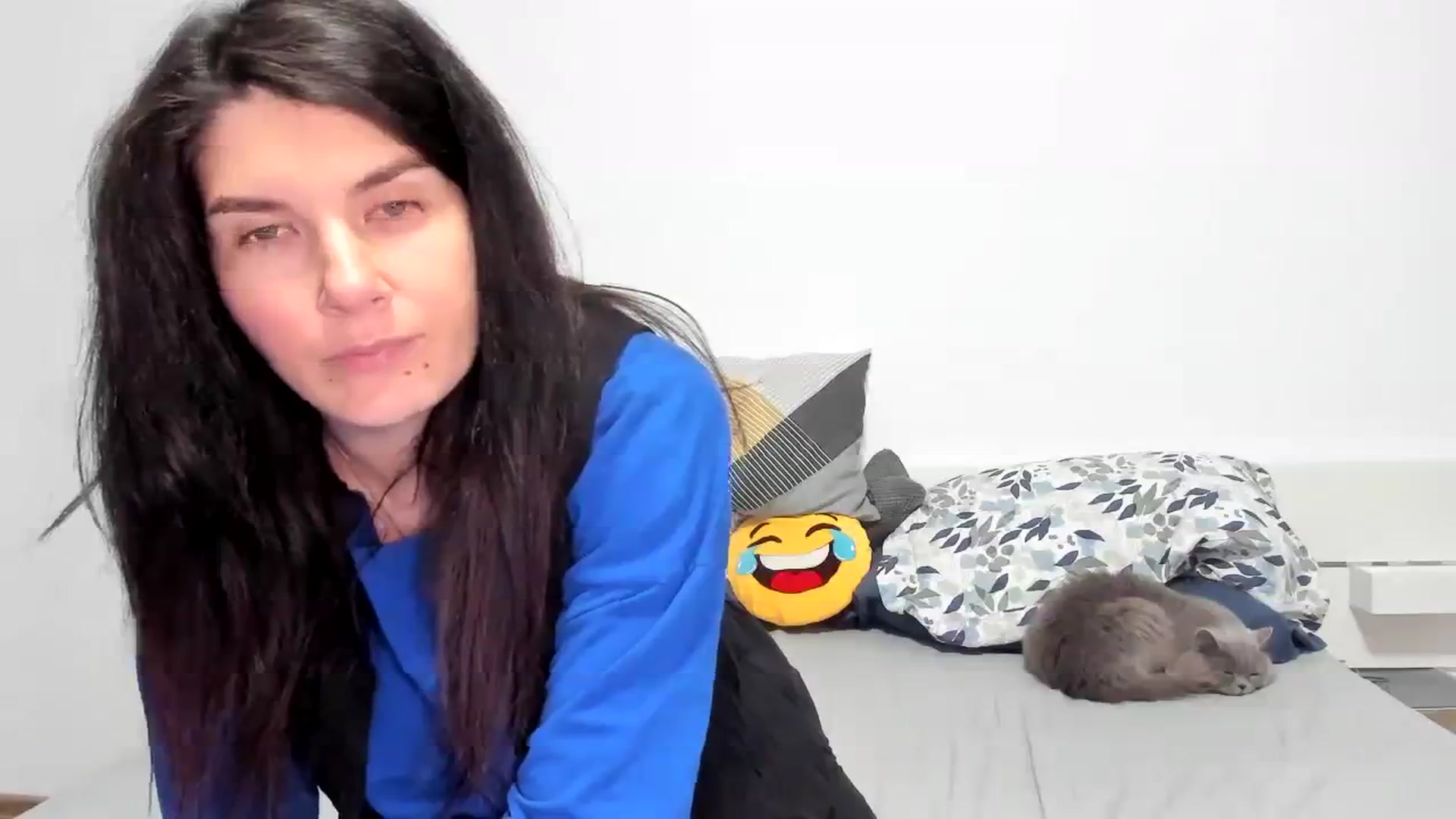 Gallery image thumbnail from SiouxPrincess's myfreecams stream on, 01/12/2024, 24:00 image 7 of 20