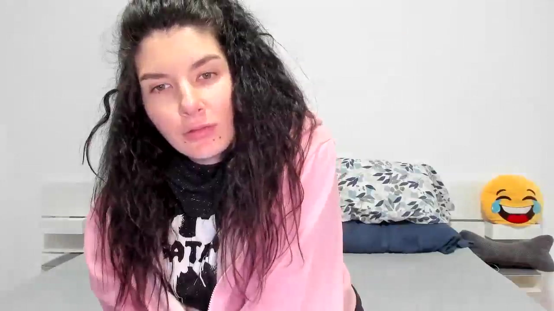 Gallery image thumbnail from SiouxPrincess's myfreecams stream on, 01/13/2024, 23:17 image 16 of 20