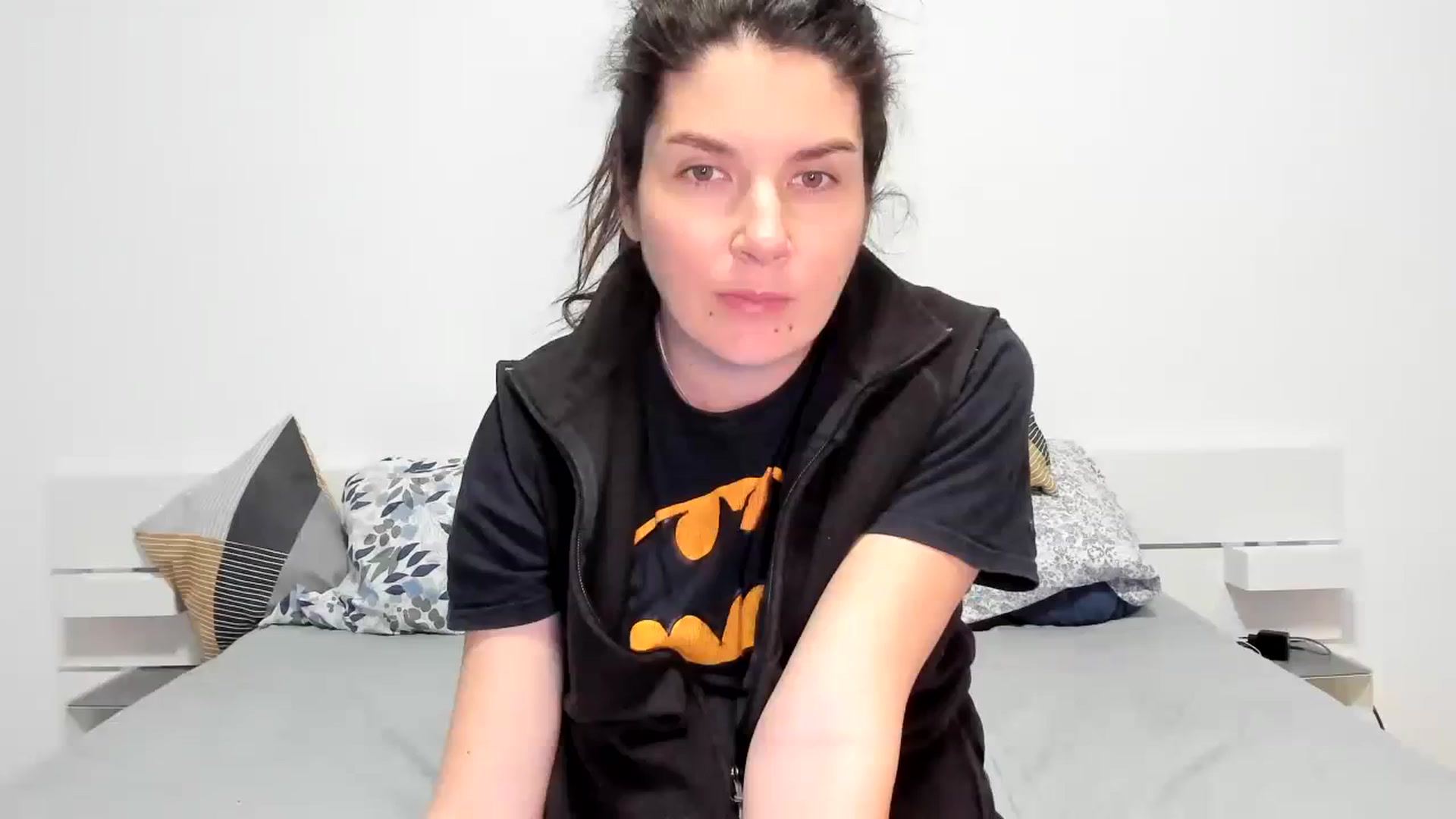 Gallery image thumbnail from SiouxPrincess's myfreecams stream on, 01/15/2024, 24:01 image 3 of 20