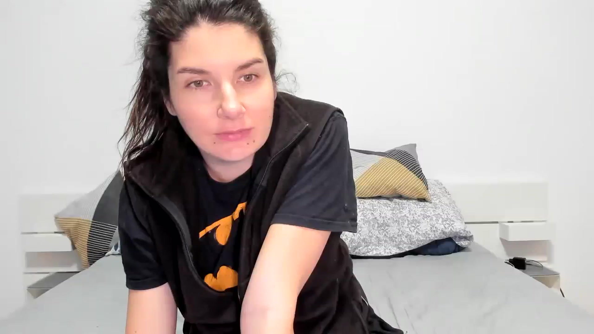 Gallery image thumbnail from SiouxPrincess's myfreecams stream on, 01/15/2024, 24:01 image 8 of 20