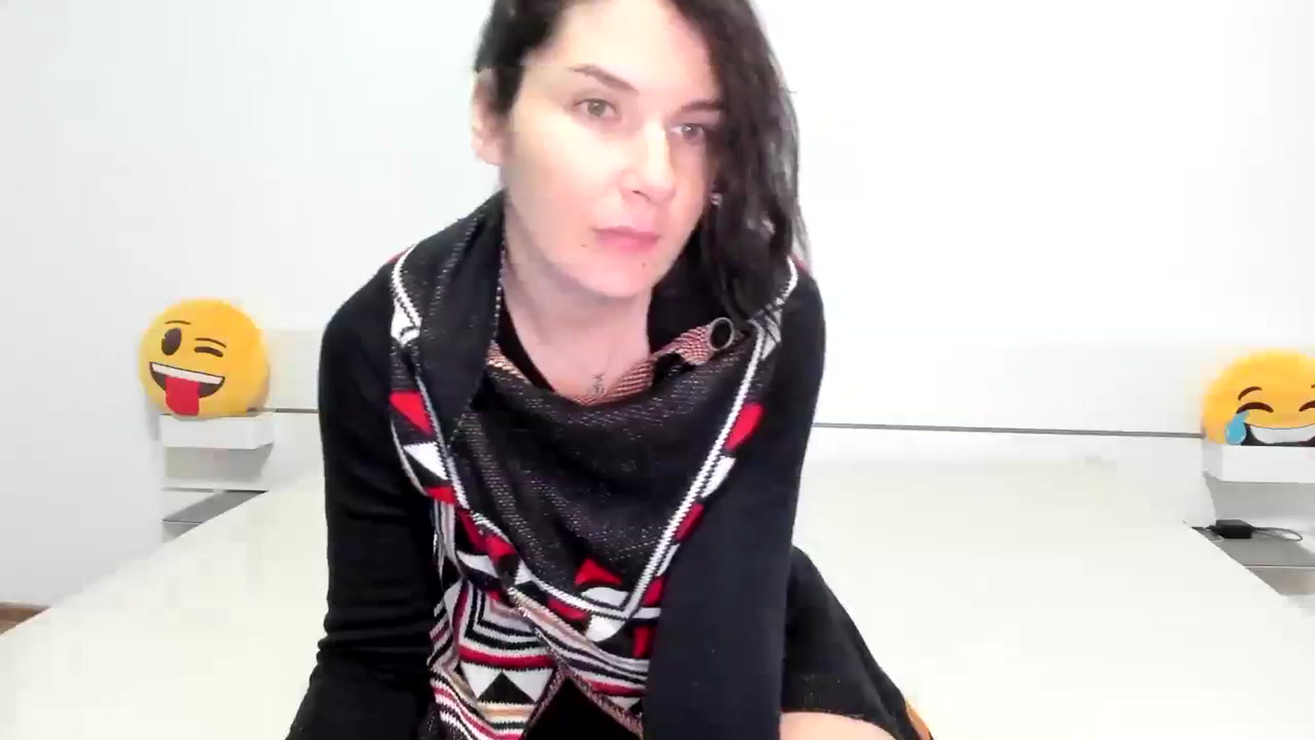 Gallery image thumbnail from SiouxPrincess's myfreecams stream on, 01/16/2024, 24:01 image 2 of 20