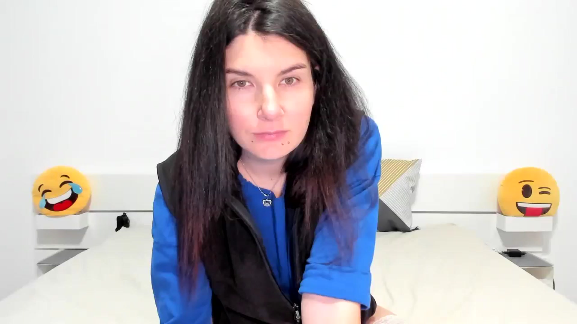 Gallery image thumbnail from SiouxPrincess's myfreecams stream on, 01/16/2024, 23:43 image 2 of 20