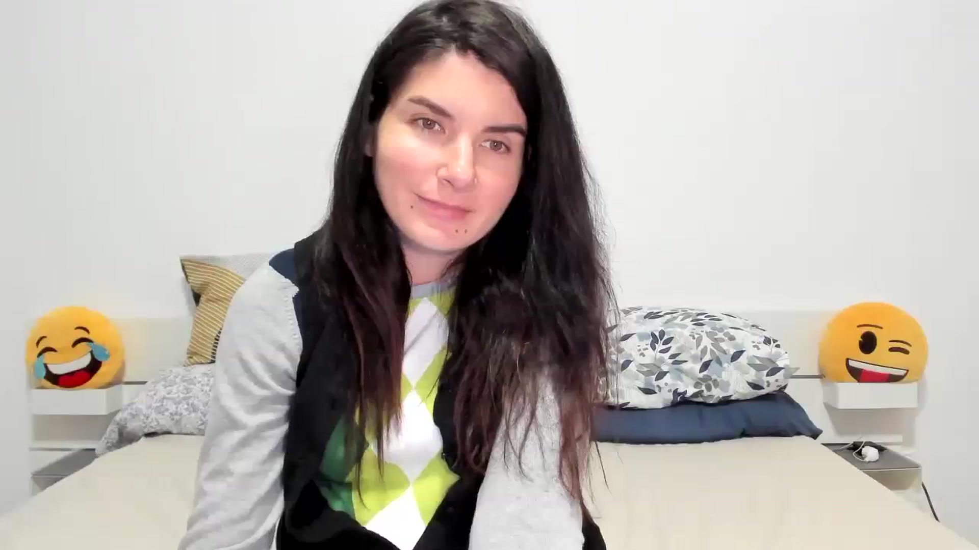 Gallery image thumbnail from SiouxPrincess's myfreecams stream on, 01/18/2024, 24:26 image 14 of 20