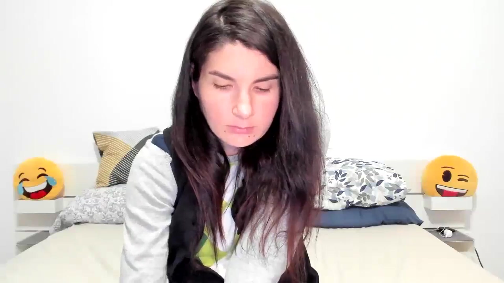 Gallery image thumbnail from SiouxPrincess's myfreecams stream on, 01/18/2024, 24:26 image 15 of 20