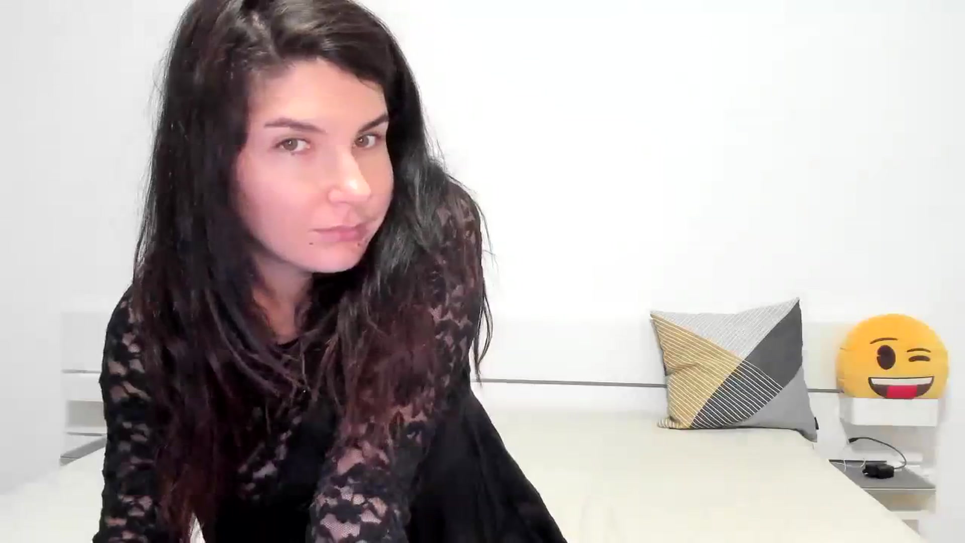 Gallery image thumbnail from SiouxPrincess's myfreecams stream on, 01/20/2024, 24:26 image 2 of 20