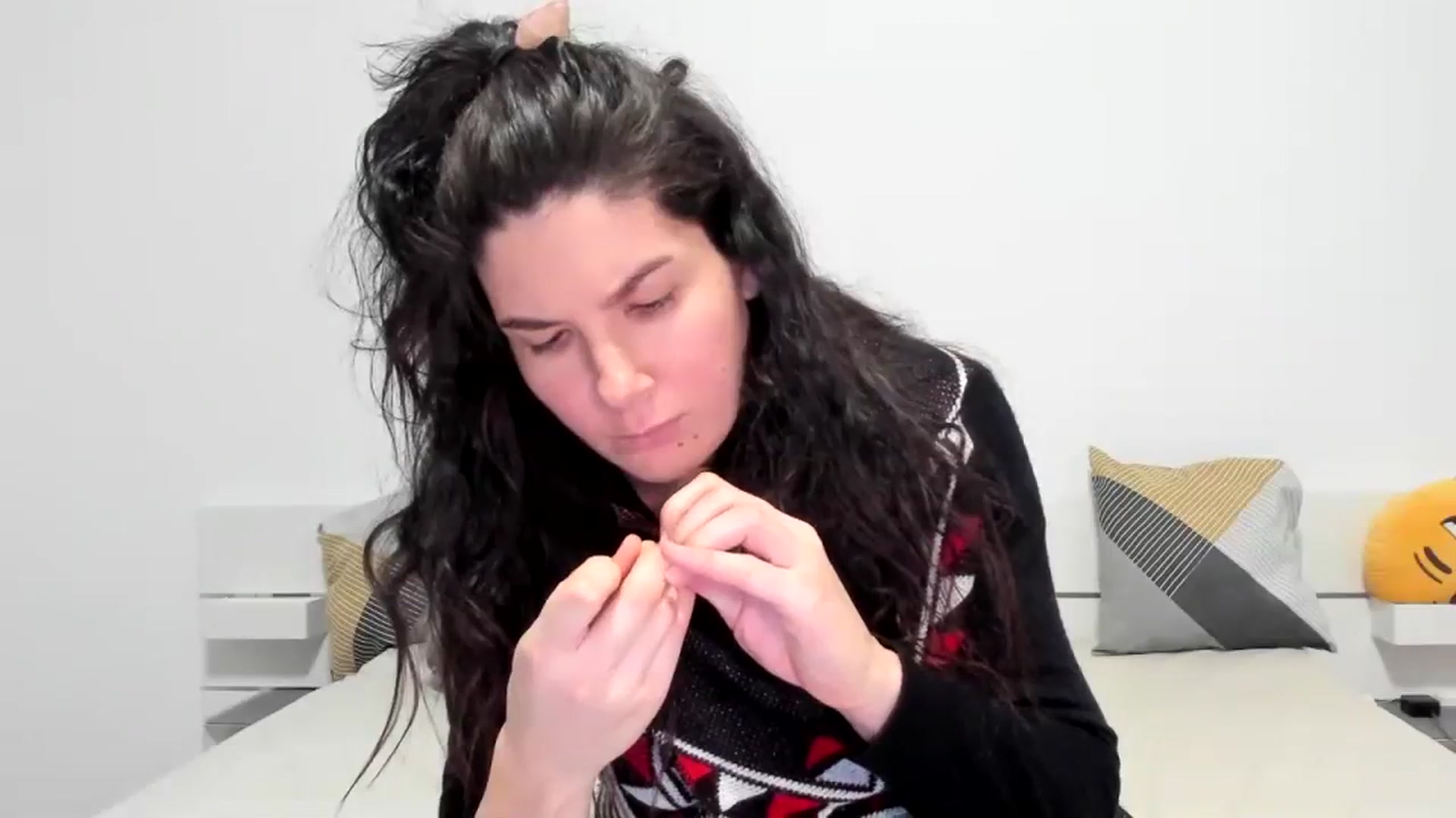 Gallery image thumbnail from SiouxPrincess's myfreecams stream on, 01/21/2024, 24:01 image 5 of 20