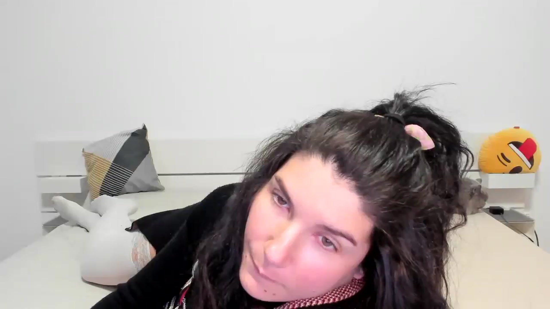 Gallery image thumbnail from SiouxPrincess's myfreecams stream on, 01/21/2024, 24:01 image 15 of 20