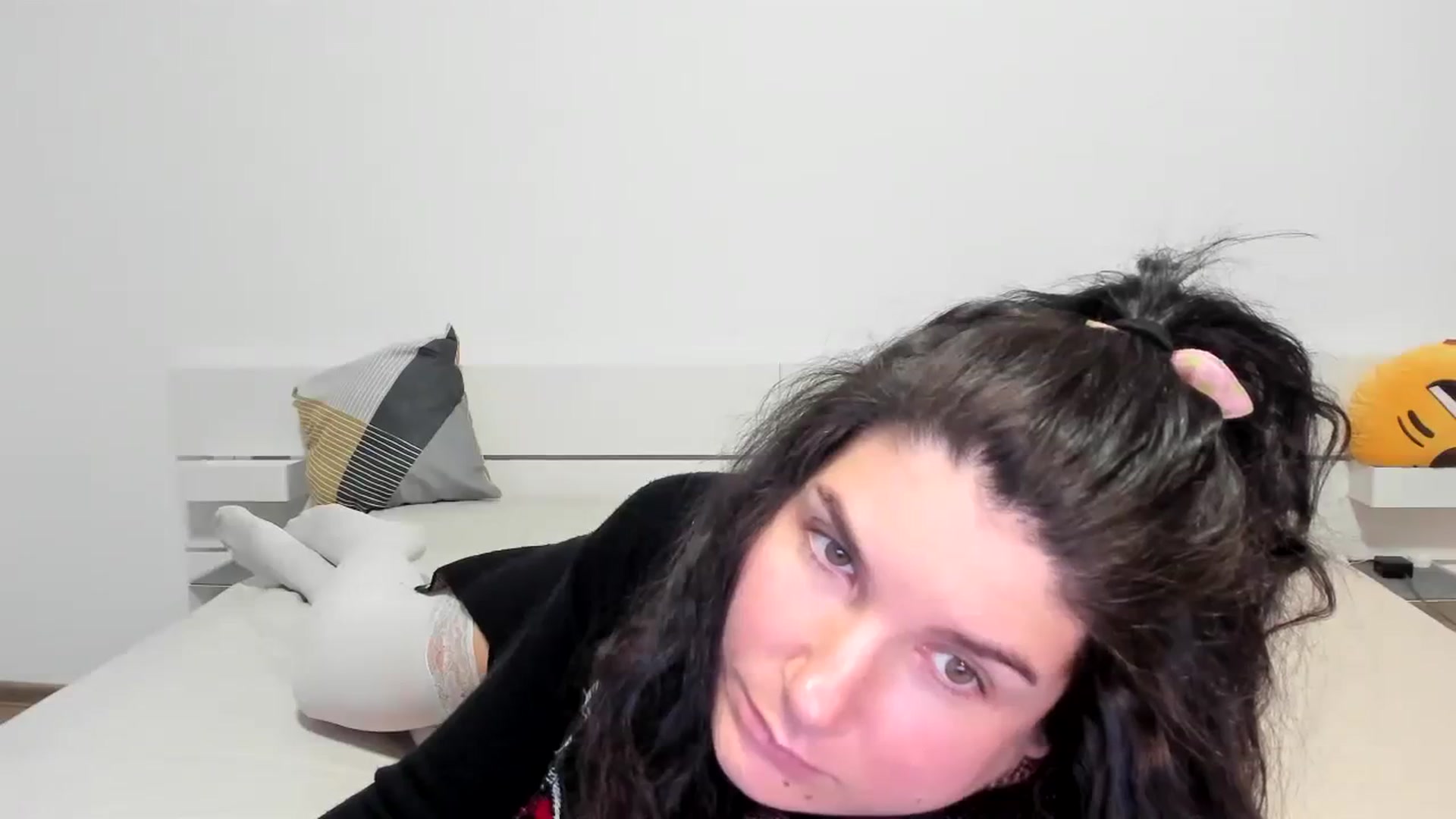 Gallery image thumbnail from SiouxPrincess's myfreecams stream on, 01/21/2024, 24:01 image 12 of 20