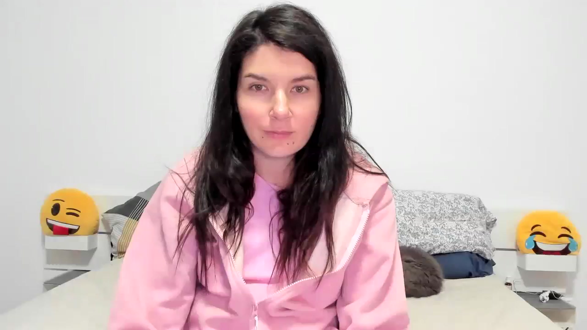 Gallery image thumbnail from SiouxPrincess's myfreecams stream on, 01/24/2024, 23:52 image 14 of 20