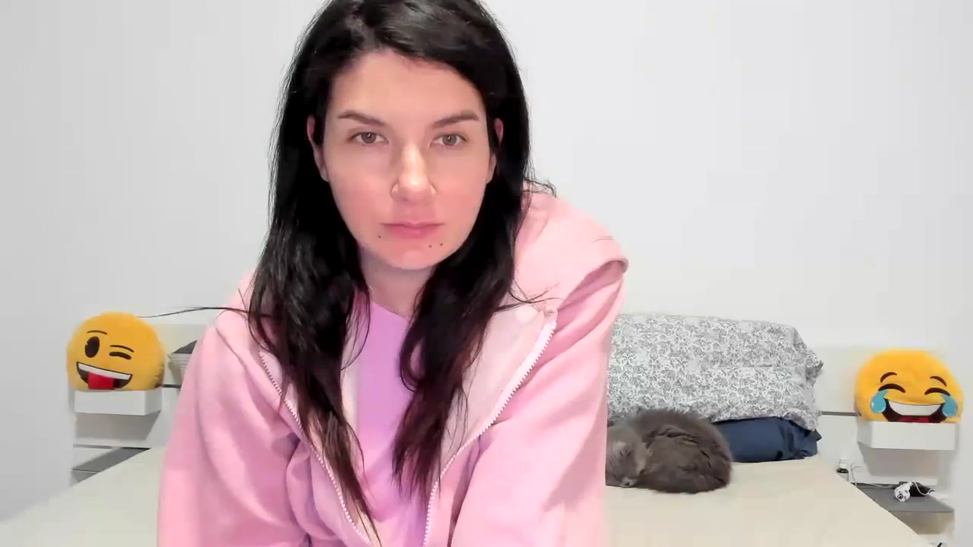 Gallery image thumbnail from SiouxPrincess's myfreecams stream on, 01/24/2024, 23:52 image 17 of 20