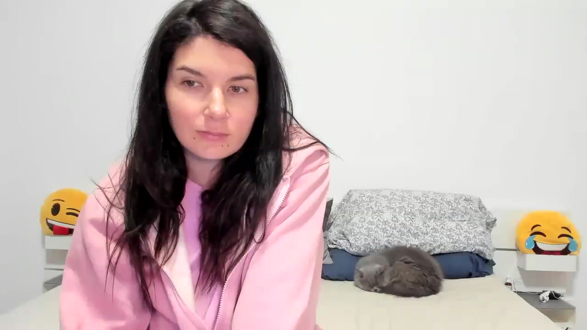 Gallery image thumbnail from SiouxPrincess's myfreecams stream on, 01/24/2024, 23:52 image 12 of 20