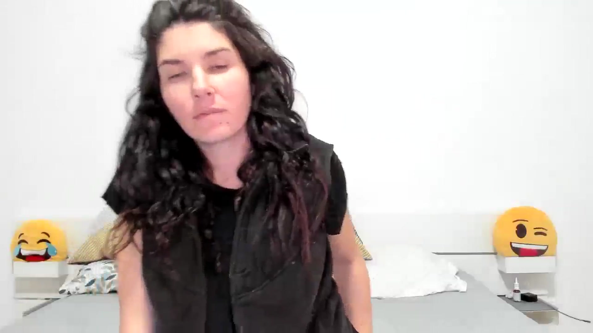 Gallery image thumbnail from SiouxPrincess's myfreecams stream on, 01/30/2024, 24:08 image 6 of 20