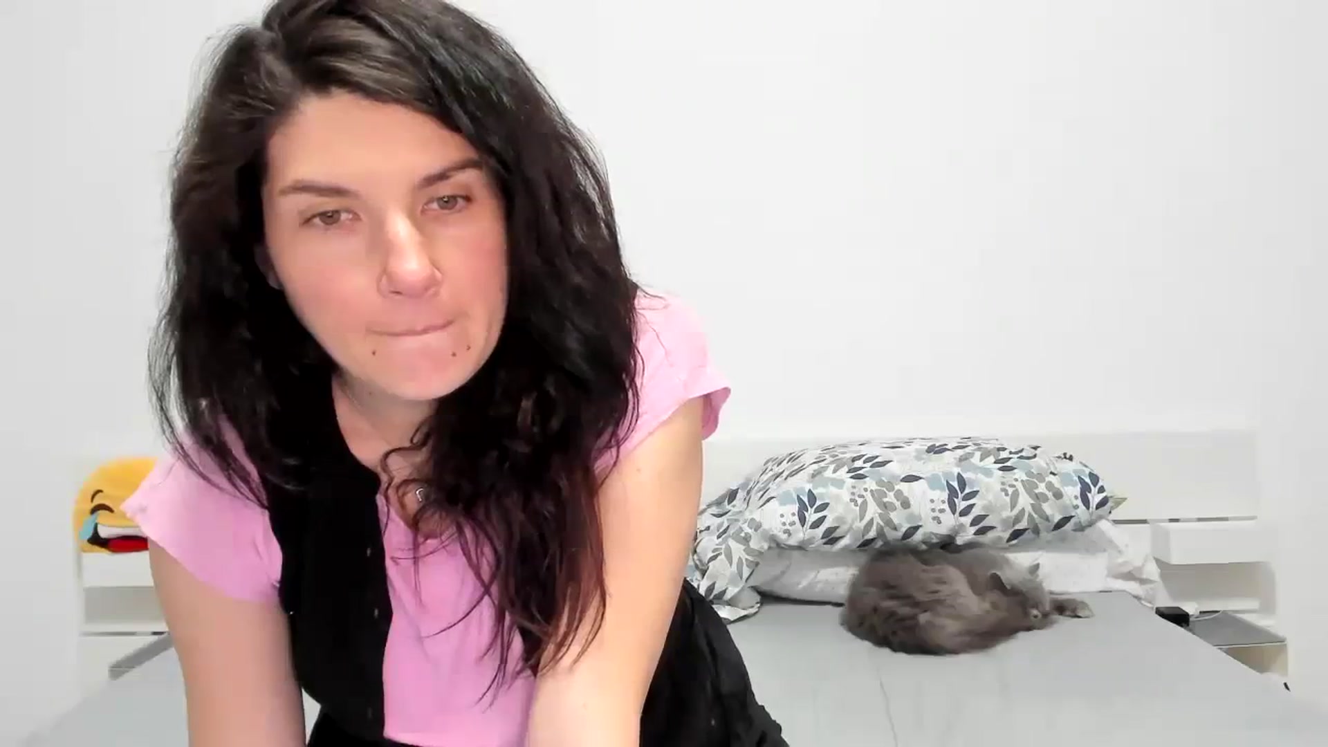 Gallery image thumbnail from SiouxPrincess's myfreecams stream on, 01/31/2024, 24:01 image 19 of 20