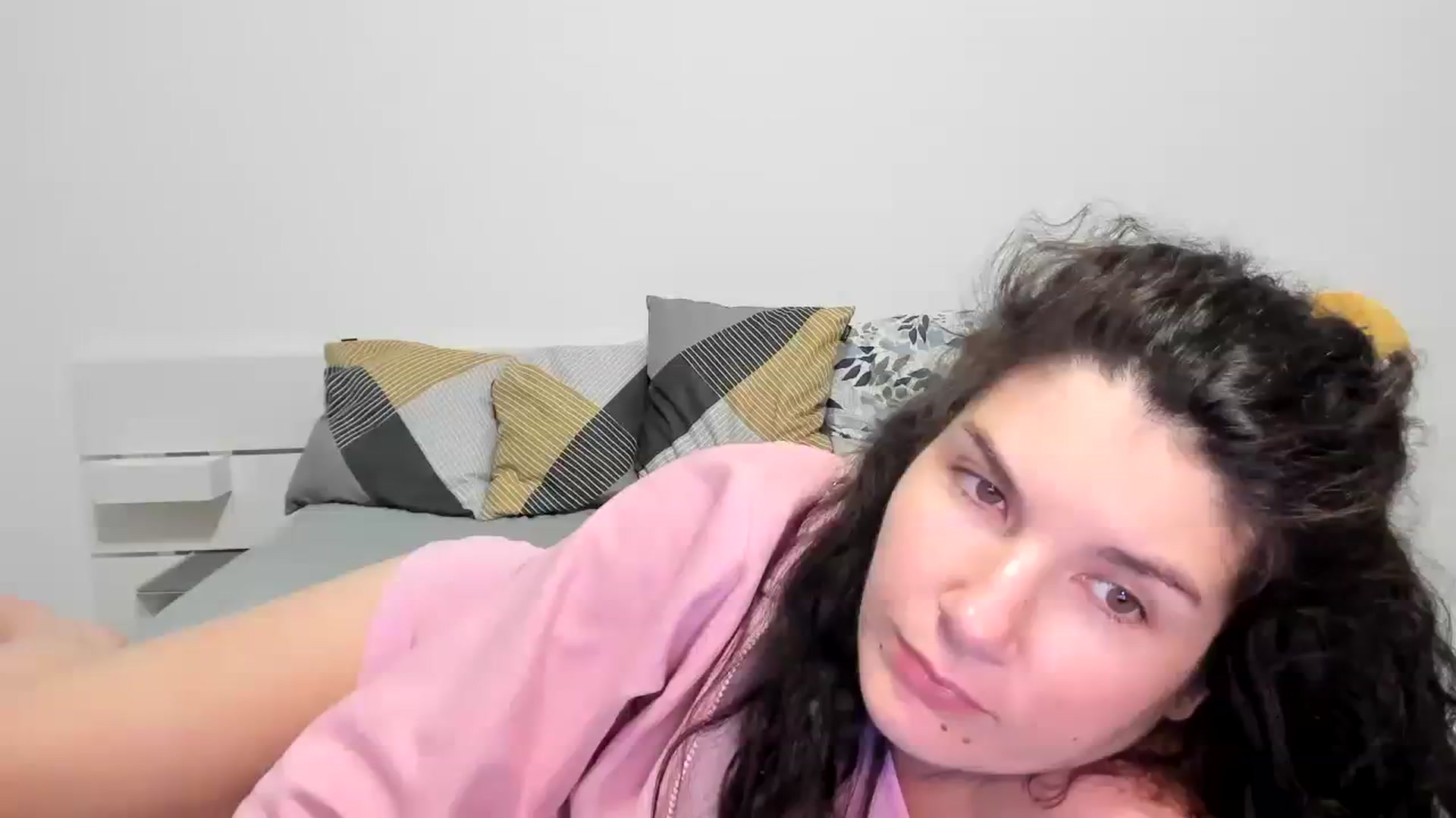 Gallery image thumbnail from SiouxPrincess's myfreecams stream on, 01/31/2024, 23:19 image 8 of 20