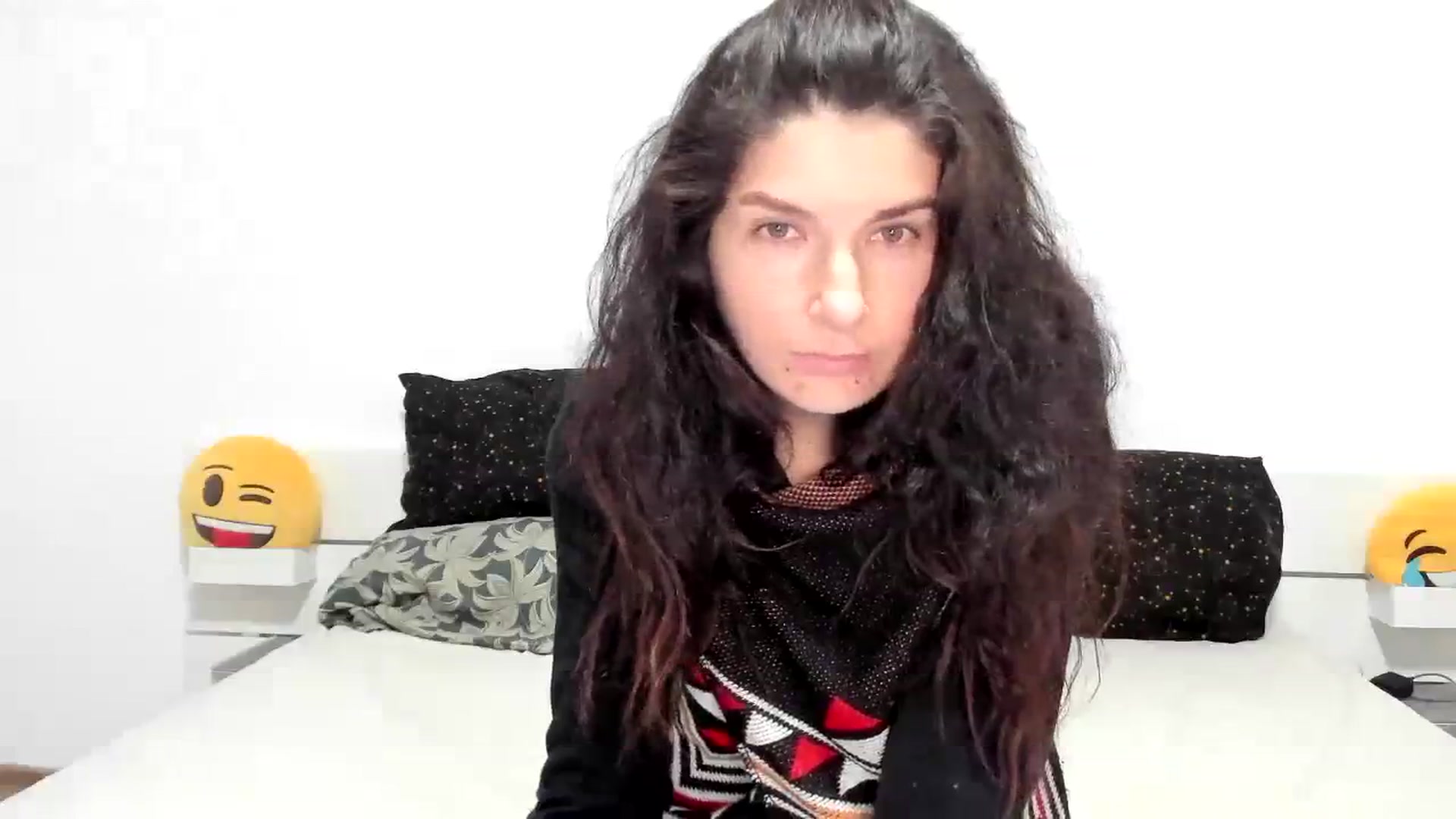 Gallery image thumbnail from SiouxPrincess's myfreecams stream on, 02/09/2024, 23:20 image 19 of 20