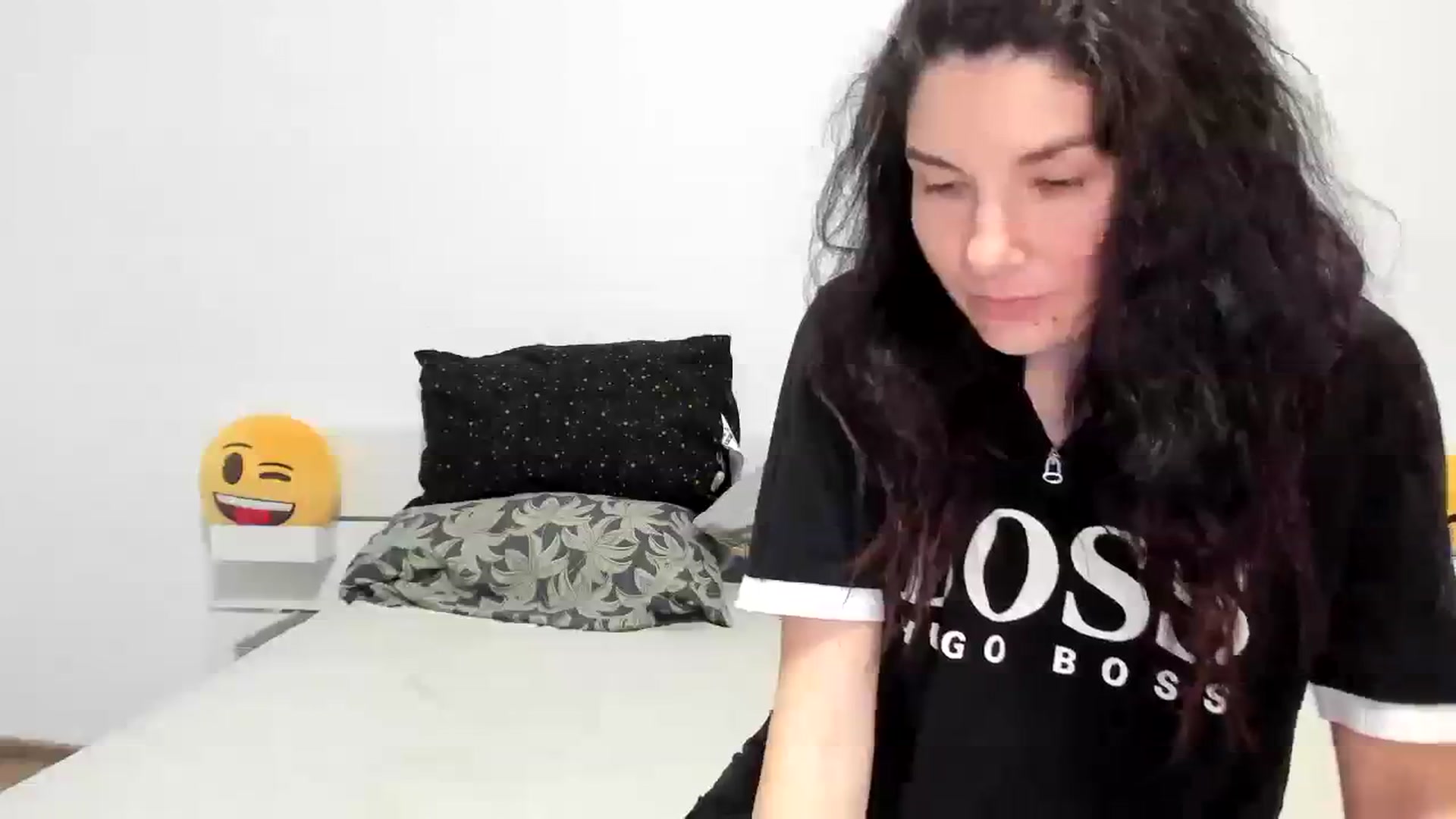 Gallery image thumbnail from SiouxPrincess's myfreecams stream on, 02/09/2024, 23:20 image 3 of 20