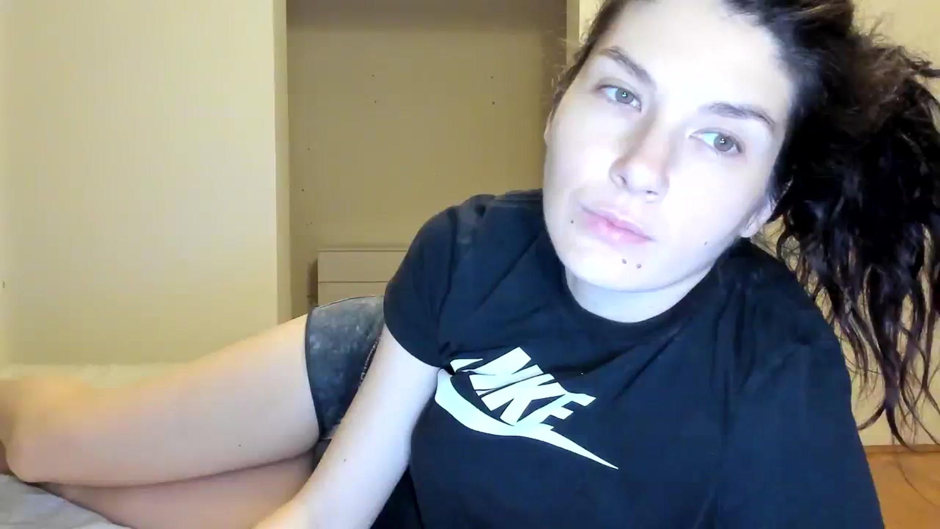 Gallery image thumbnail from SiouxPrincess's myfreecams stream on, 02/13/2024, 22:47 image 2 of 20