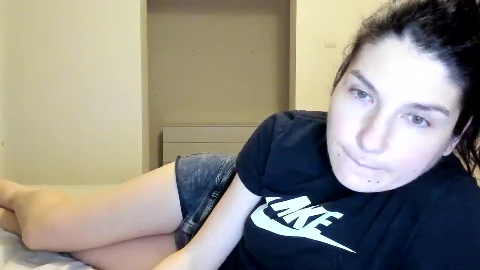 Gallery image thumbnail from SiouxPrincess's myfreecams stream on, 02/13/2024, 22:47 image 18 of 20